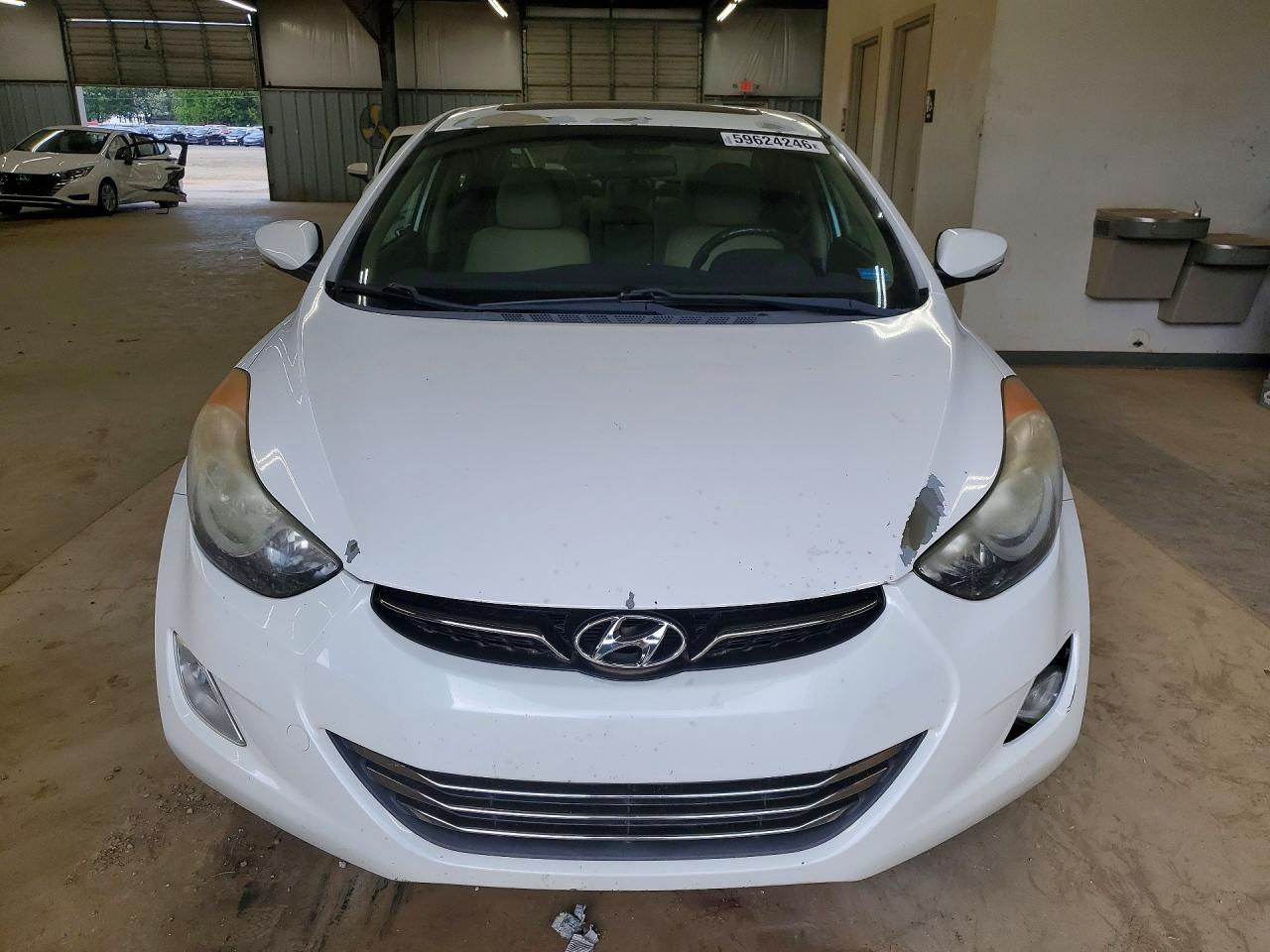 2013 Hyundai Elantra Limited White vin: 5NPDH4AE9DH211640