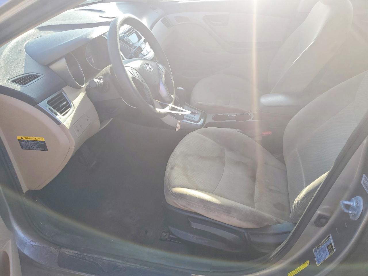 2013 Hyundai Elantra Gls Серебряный vin: 5NPDH4AE9DH240054