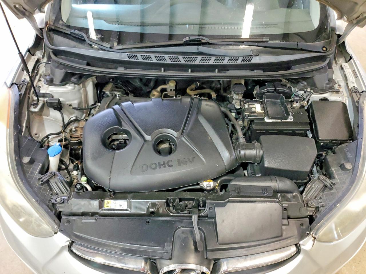 2013 Hyundai Elantra Limited Silver vin: 5NPDH4AE9DH268050