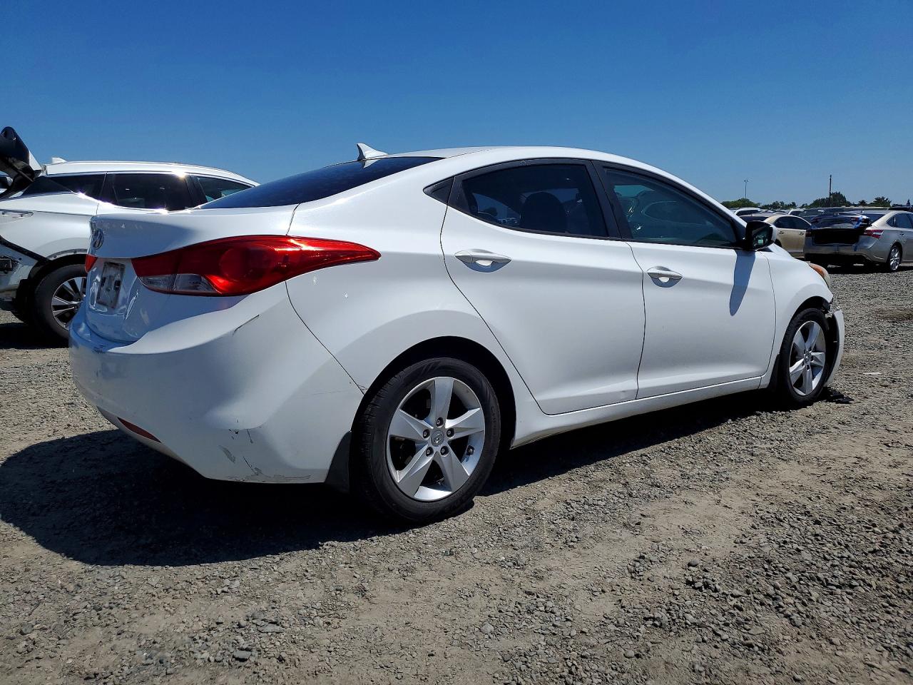2013 Hyundai Elantra Gls White vin: 5NPDH4AE9DH294549
