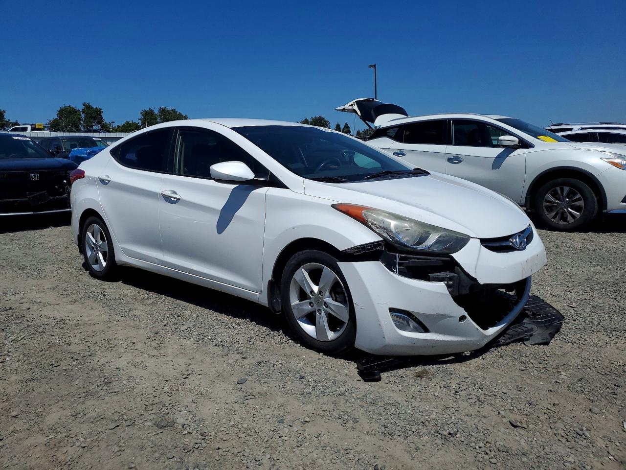2013 Hyundai Elantra Gls White vin: 5NPDH4AE9DH294549