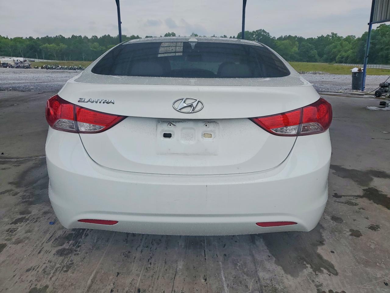 2013 Hyundai Elantra Gls White vin: 5NPDH4AE9DH318400