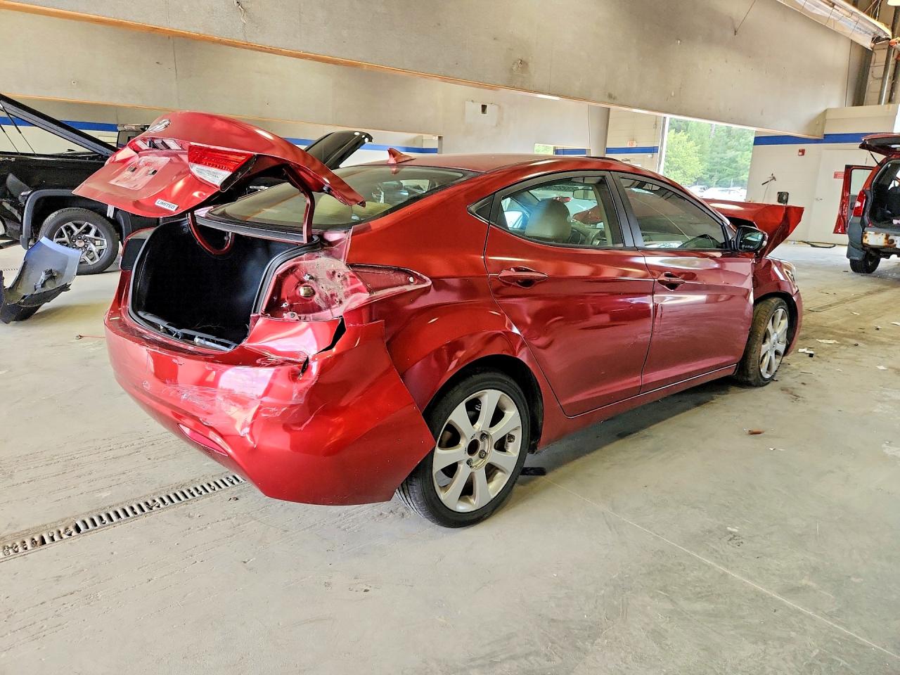 2013 Hyundai Elantra Limited Burgundy vin: 5NPDH4AE9DH319126