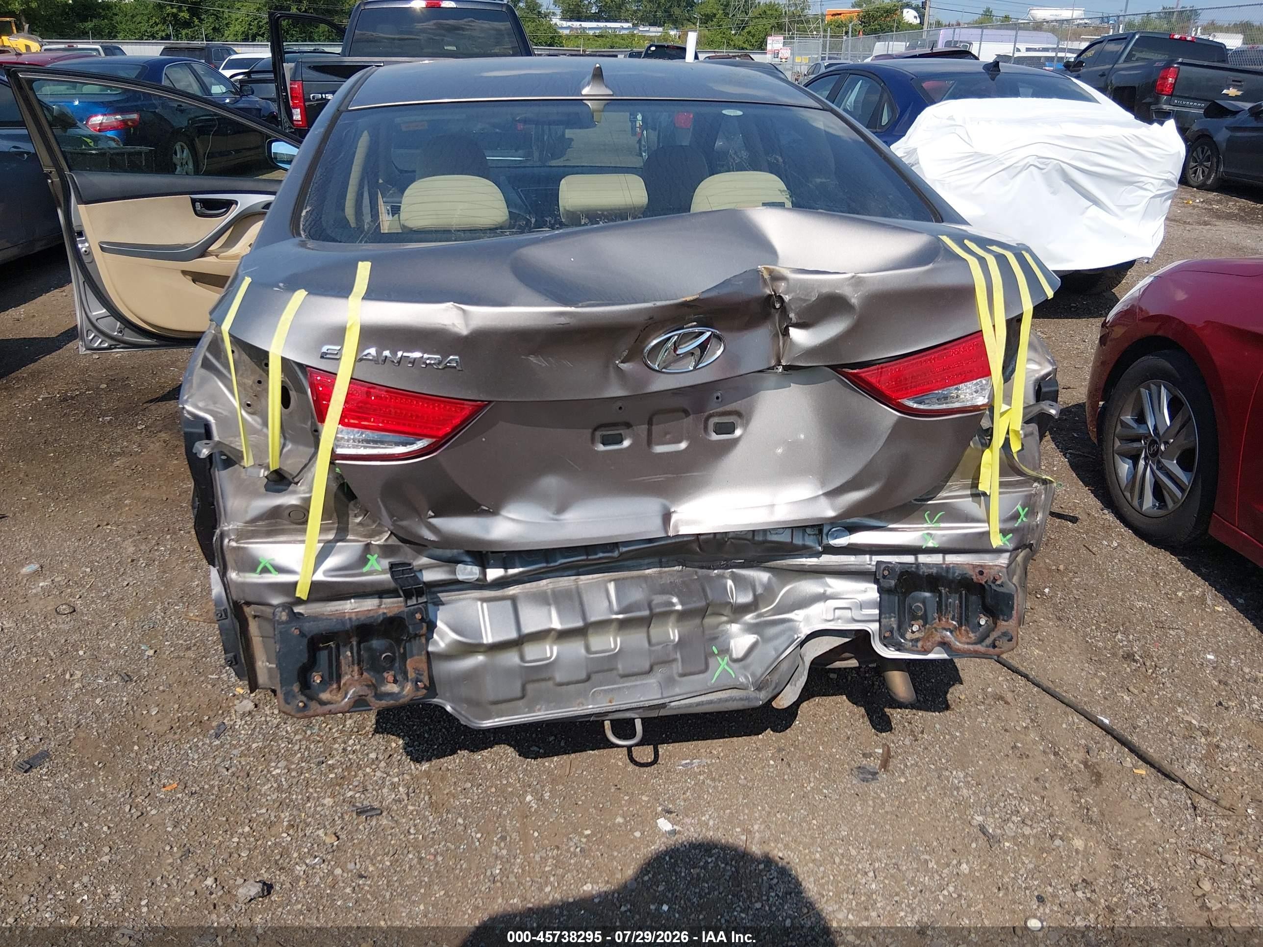 2013 Hyundai Elantra Gls Gold vin: 5NPDH4AE9DH319899