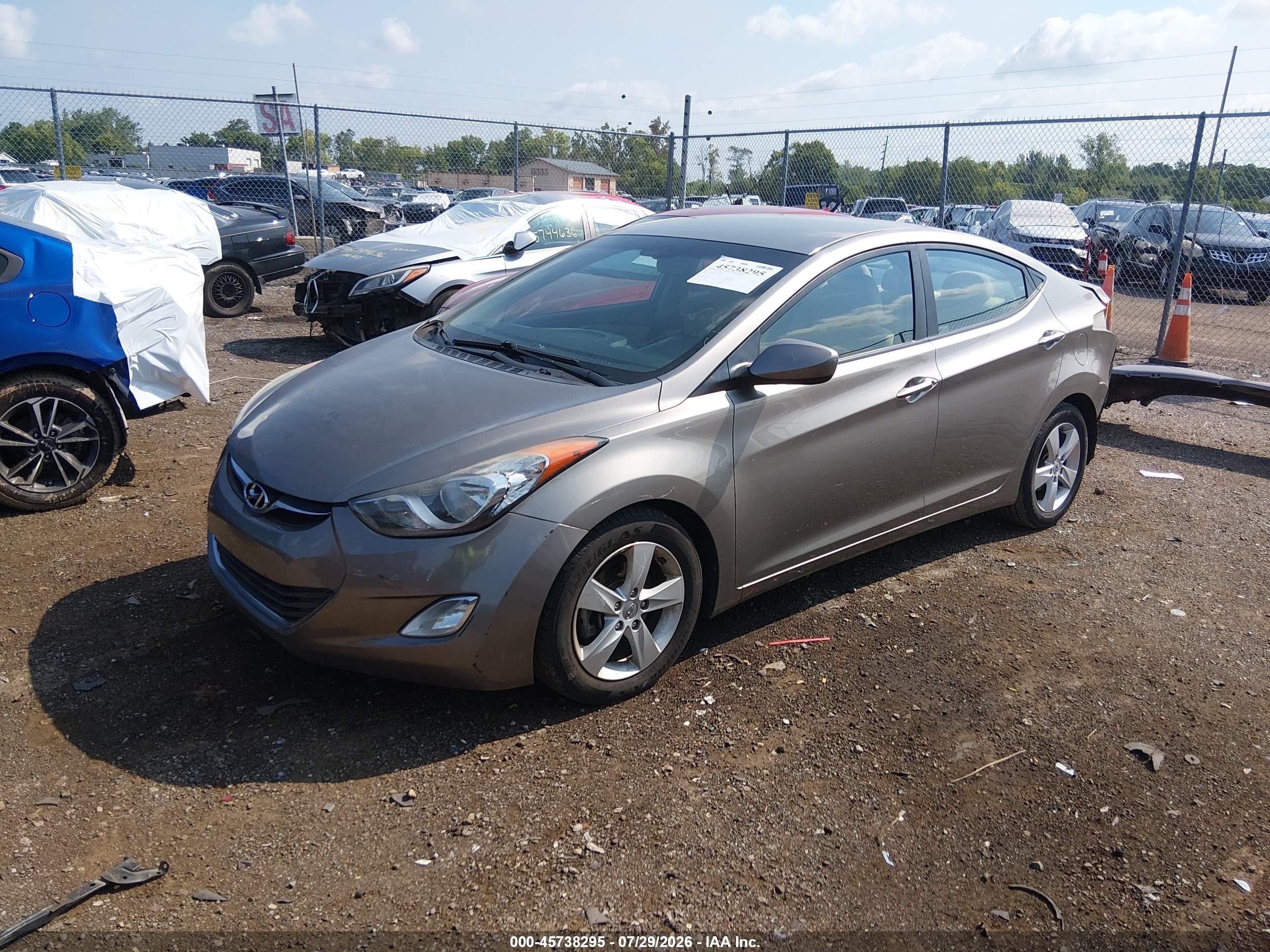2013 Hyundai Elantra Gls Gold vin: 5NPDH4AE9DH319899