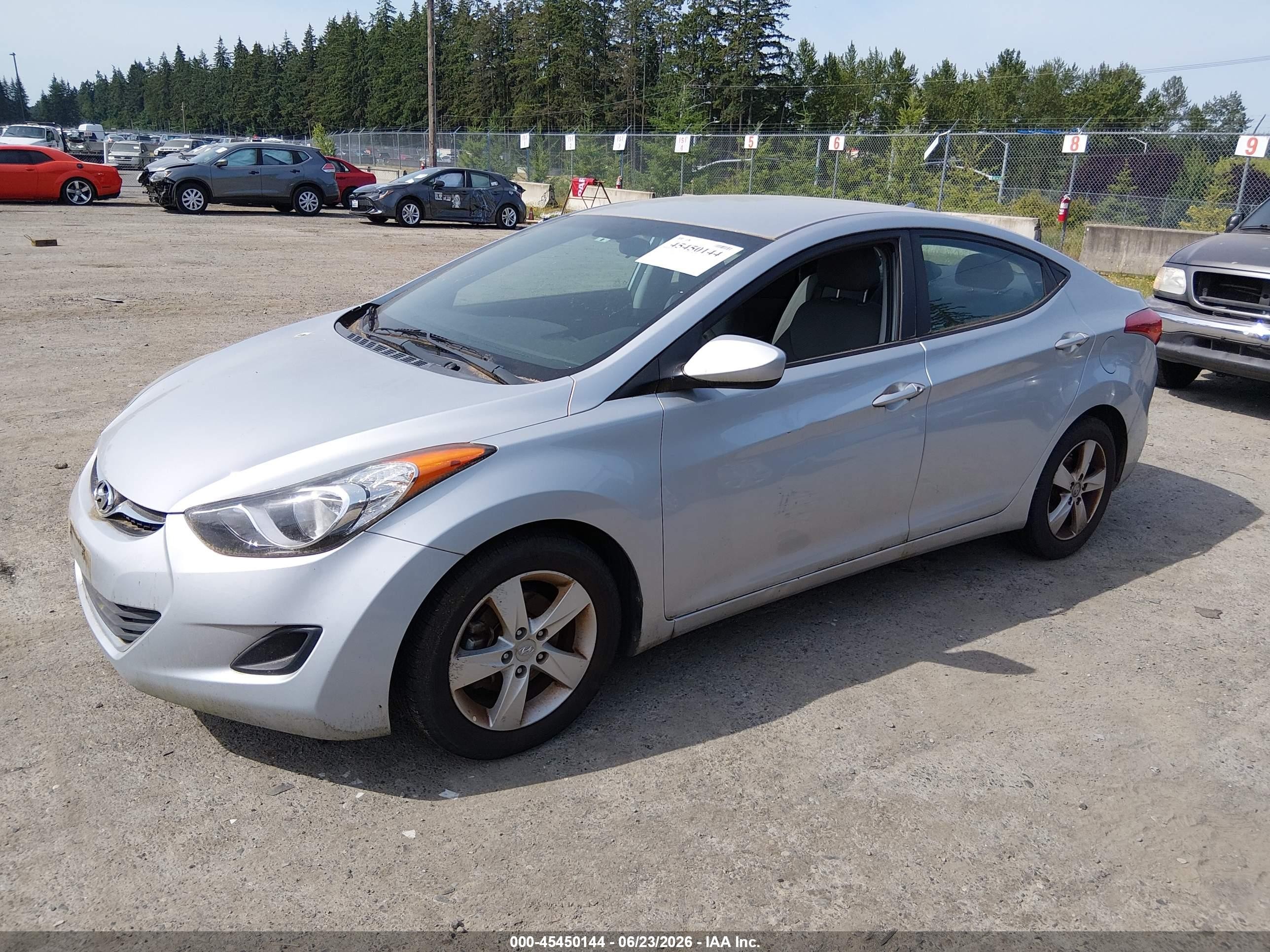 2013 Hyundai Elantra Gls Silver vin: 5NPDH4AE9DH320809