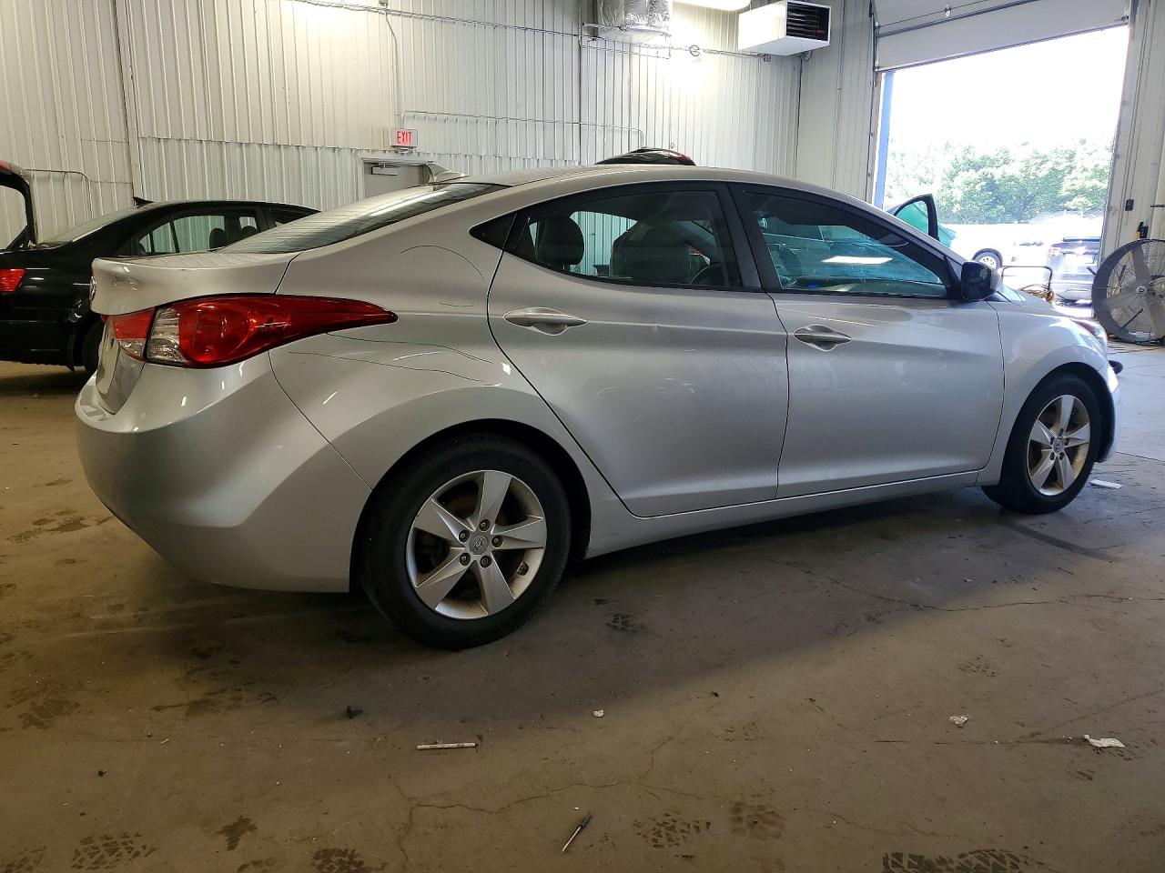 2013 Hyundai Elantra Gls Silver vin: 5NPDH4AE9DH324360