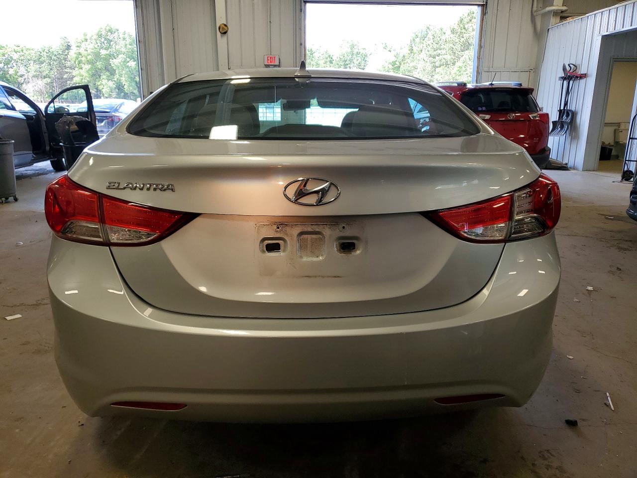 2013 Hyundai Elantra Gls Silver vin: 5NPDH4AE9DH324360