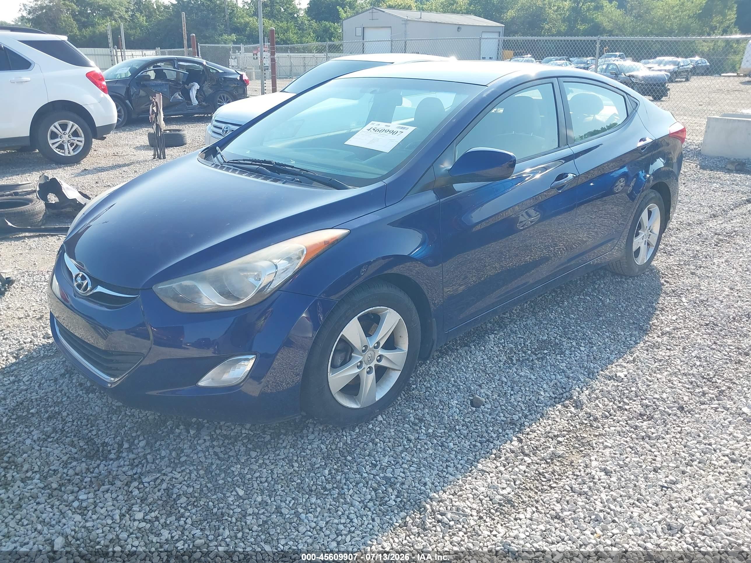 2013 Hyundai Elantra Gls Blue vin: 5NPDH4AE9DH331647