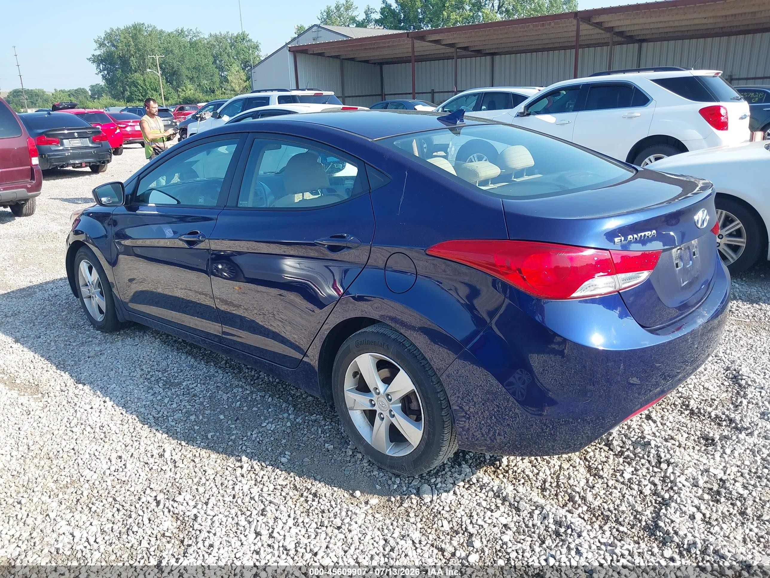 2013 Hyundai Elantra Gls Blue vin: 5NPDH4AE9DH331647