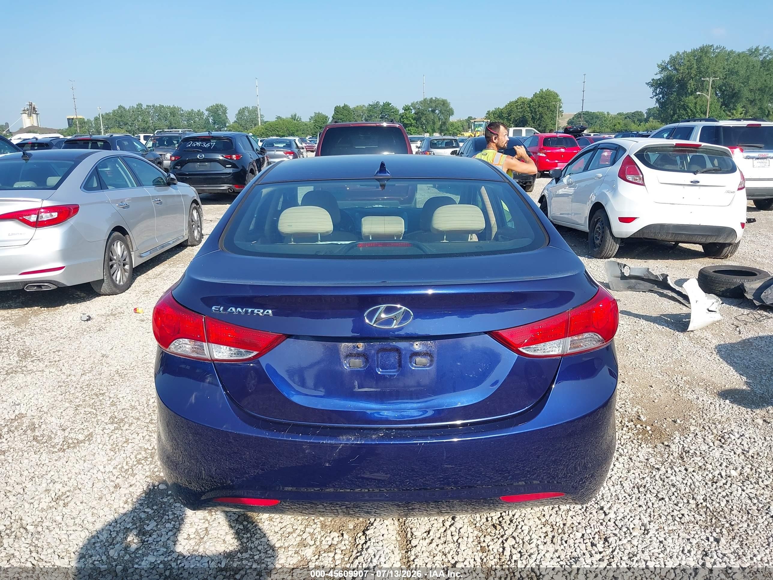 2013 Hyundai Elantra Gls Blue vin: 5NPDH4AE9DH331647