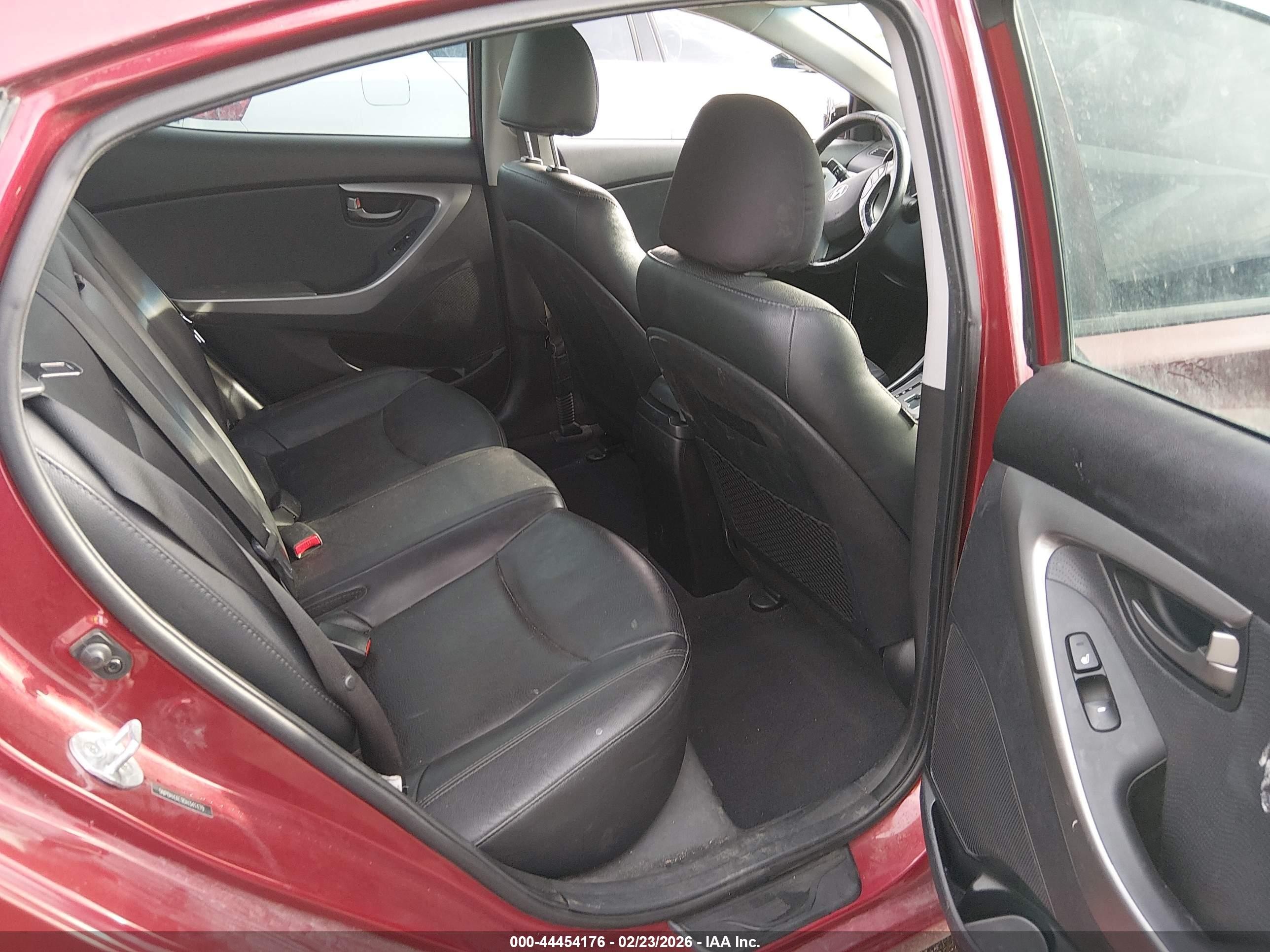 2013 Hyundai Elantra Limited Red vin: 5NPDH4AE9DH341479