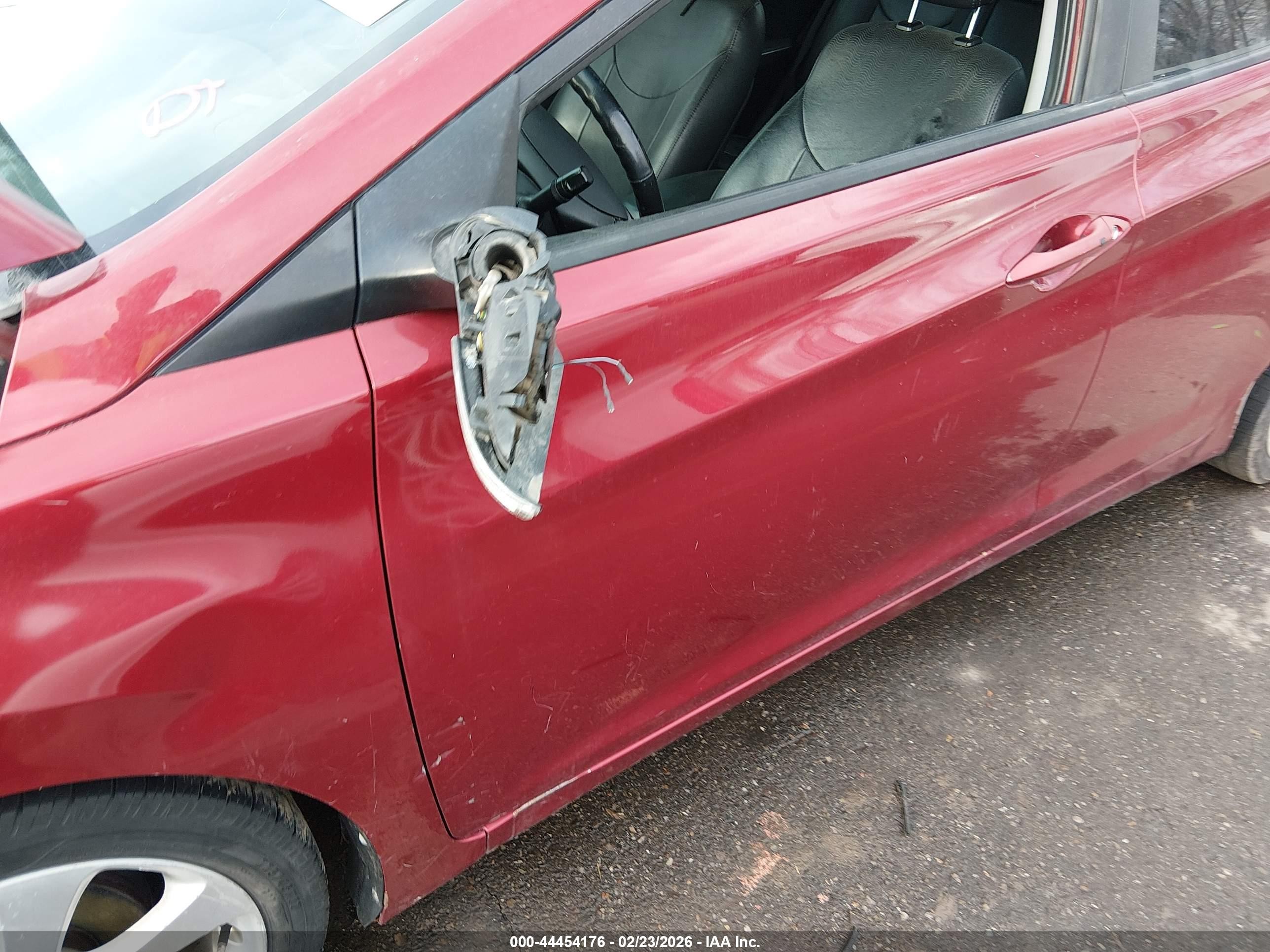 2013 Hyundai Elantra Limited Red vin: 5NPDH4AE9DH341479