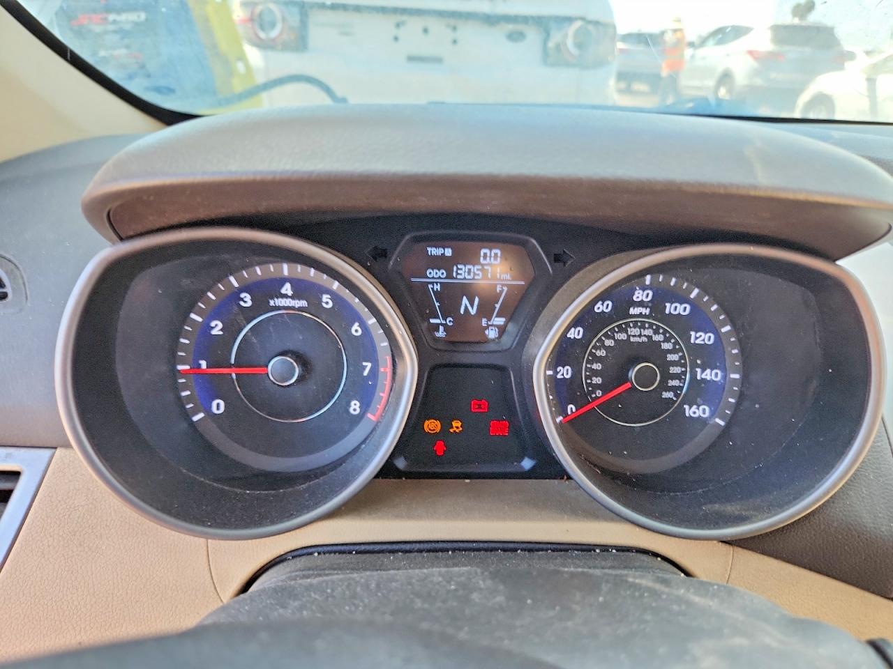 2013 Hyundai Elantra Gls White vin: 5NPDH4AE9DH344561