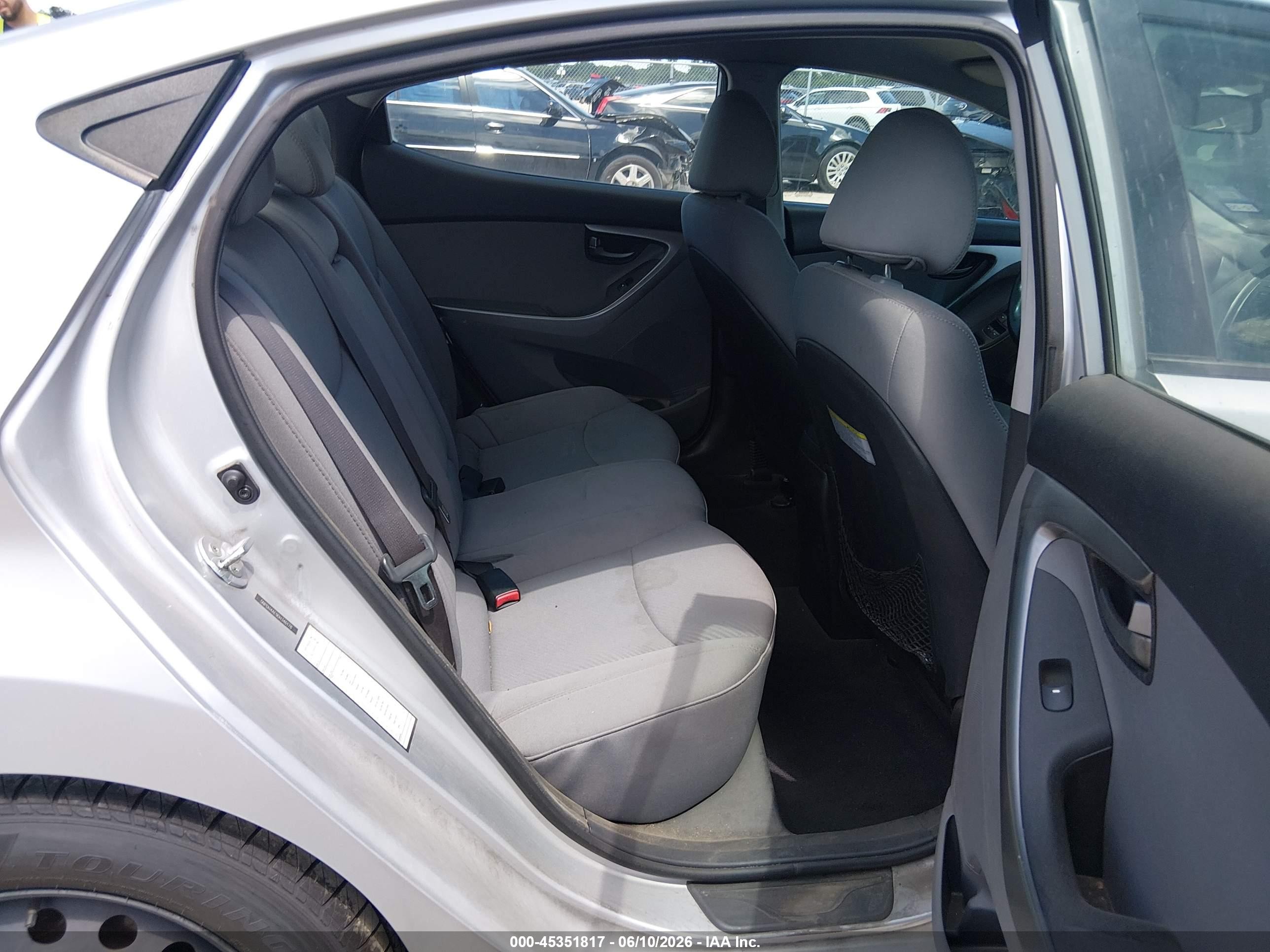 2013 Hyundai Elantra Gls Silver vin: 5NPDH4AE9DH346178