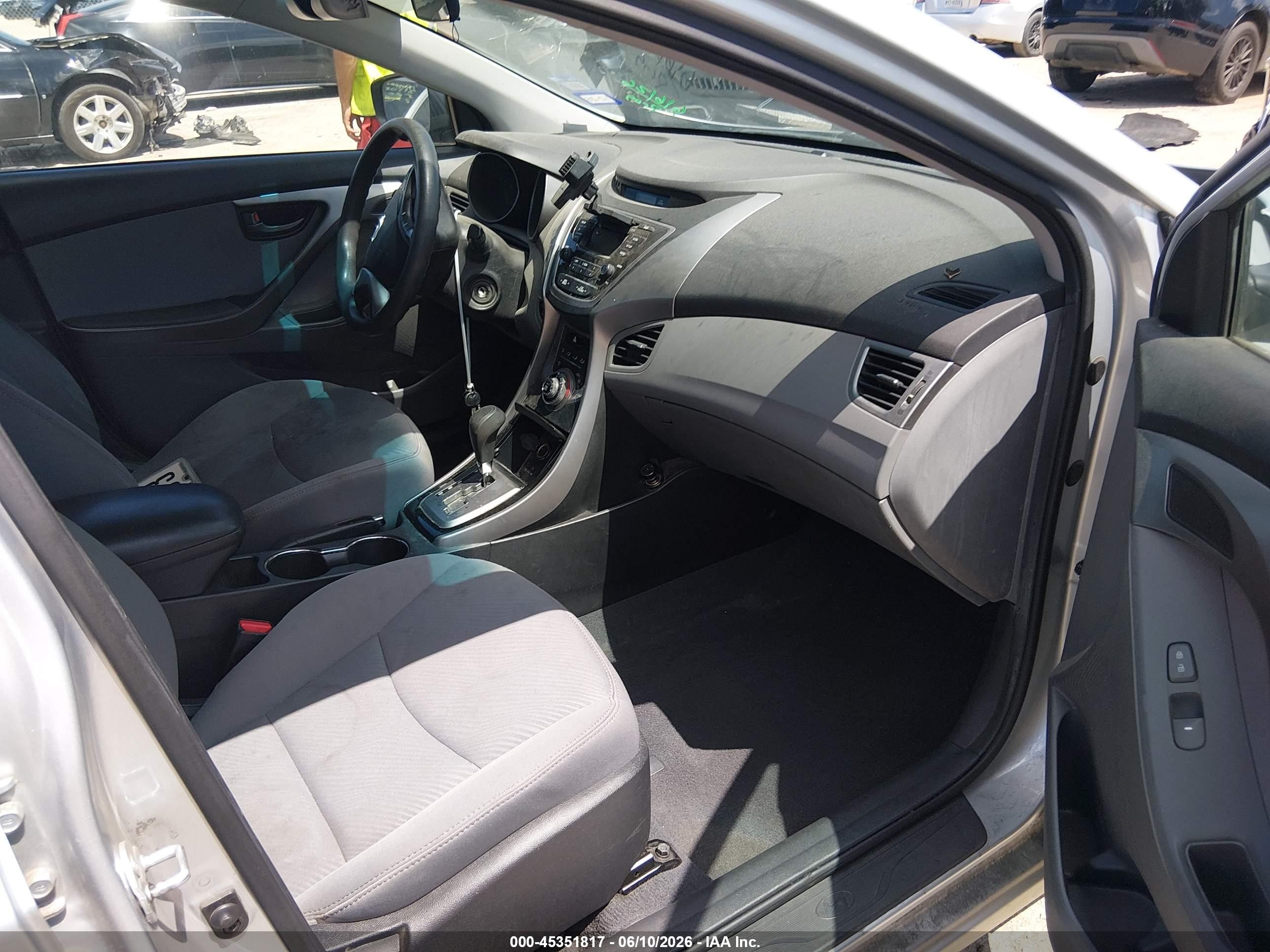 2013 Hyundai Elantra Gls Silver vin: 5NPDH4AE9DH346178