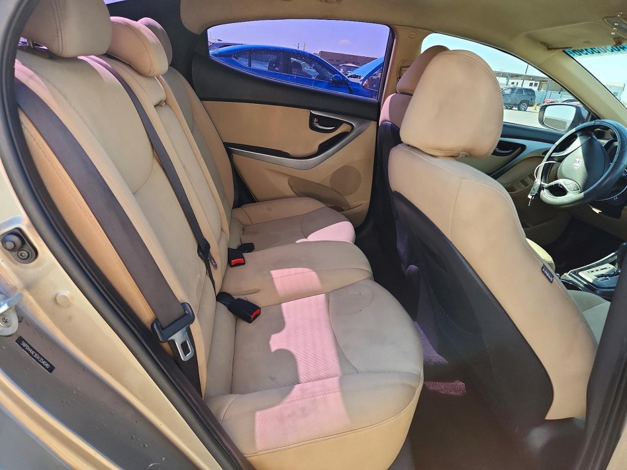 2013 Hyundai Elantra Gls Tan vin: 5NPDH4AE9DH354040