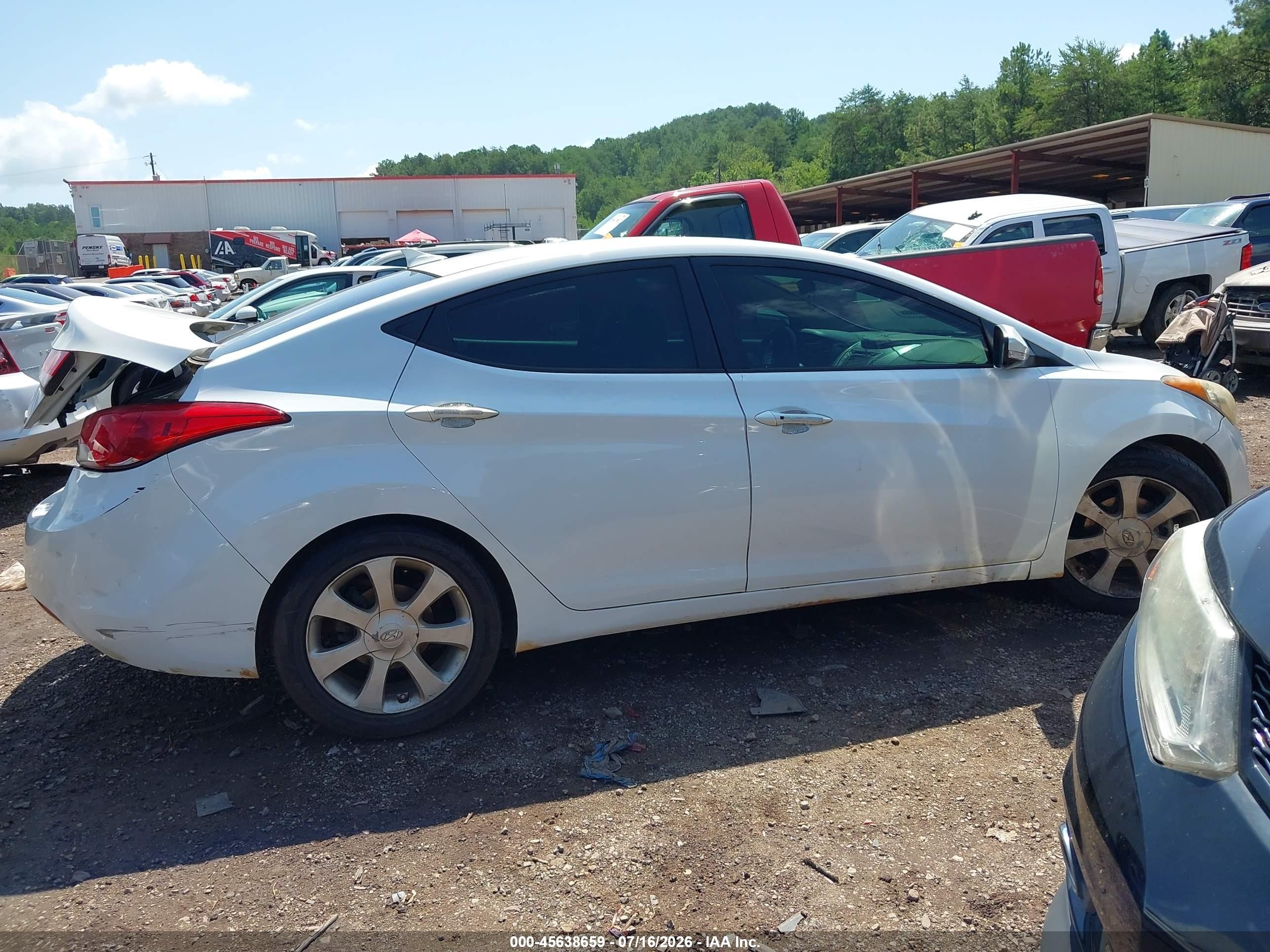 2013 Hyundai Elantra Limited White vin: 5NPDH4AE9DH388754
