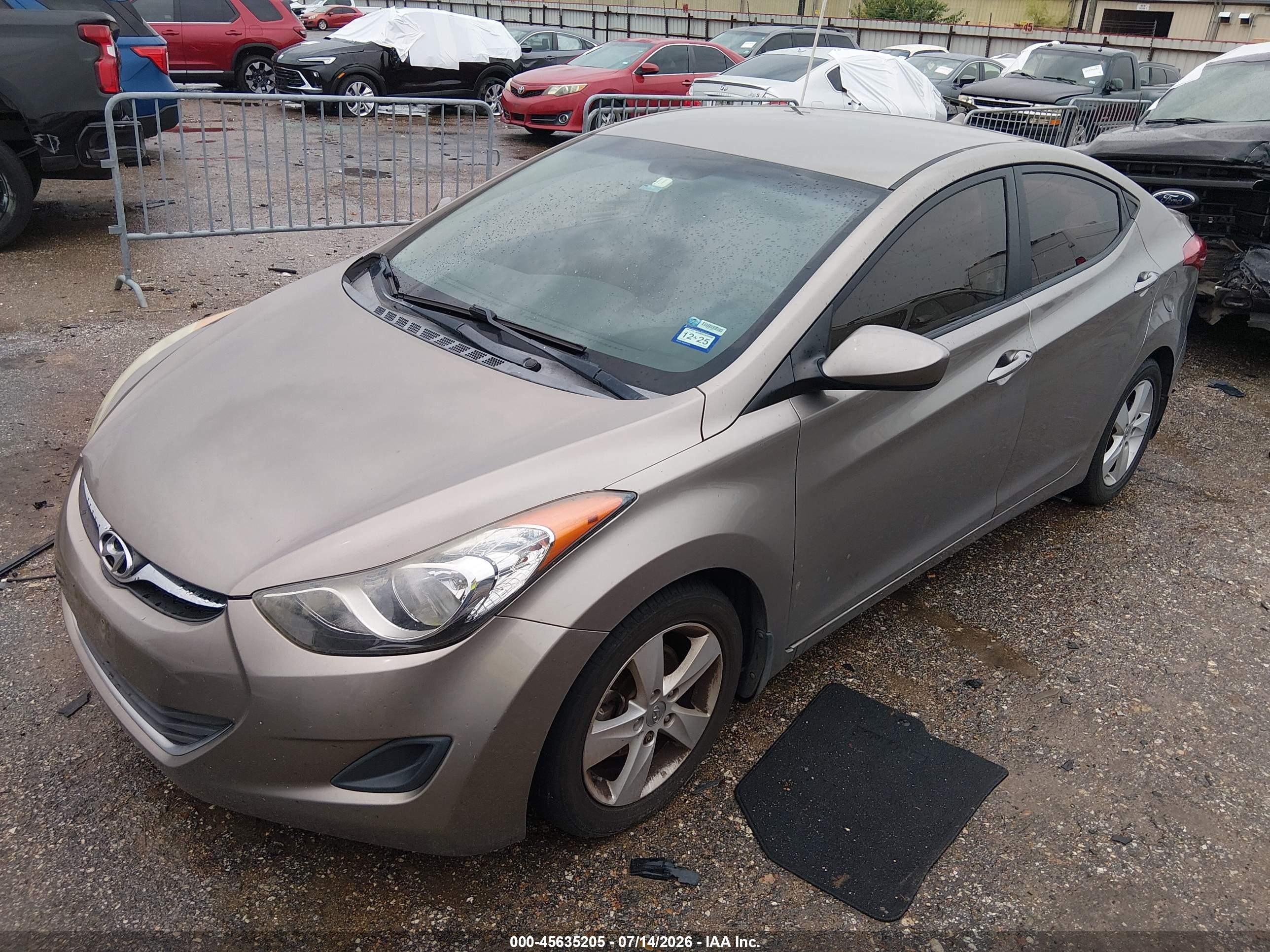 2013 Hyundai Elantra Gls Champagne vin: 5NPDH4AE9DH397938