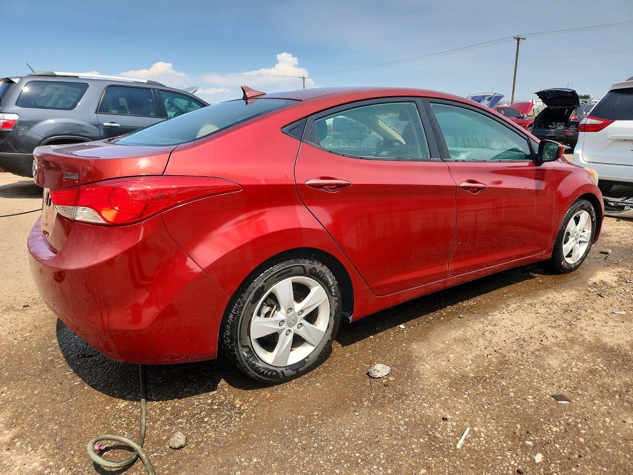 2013 Hyundai Elantra Gls Red vin: 5NPDH4AE9DH405780