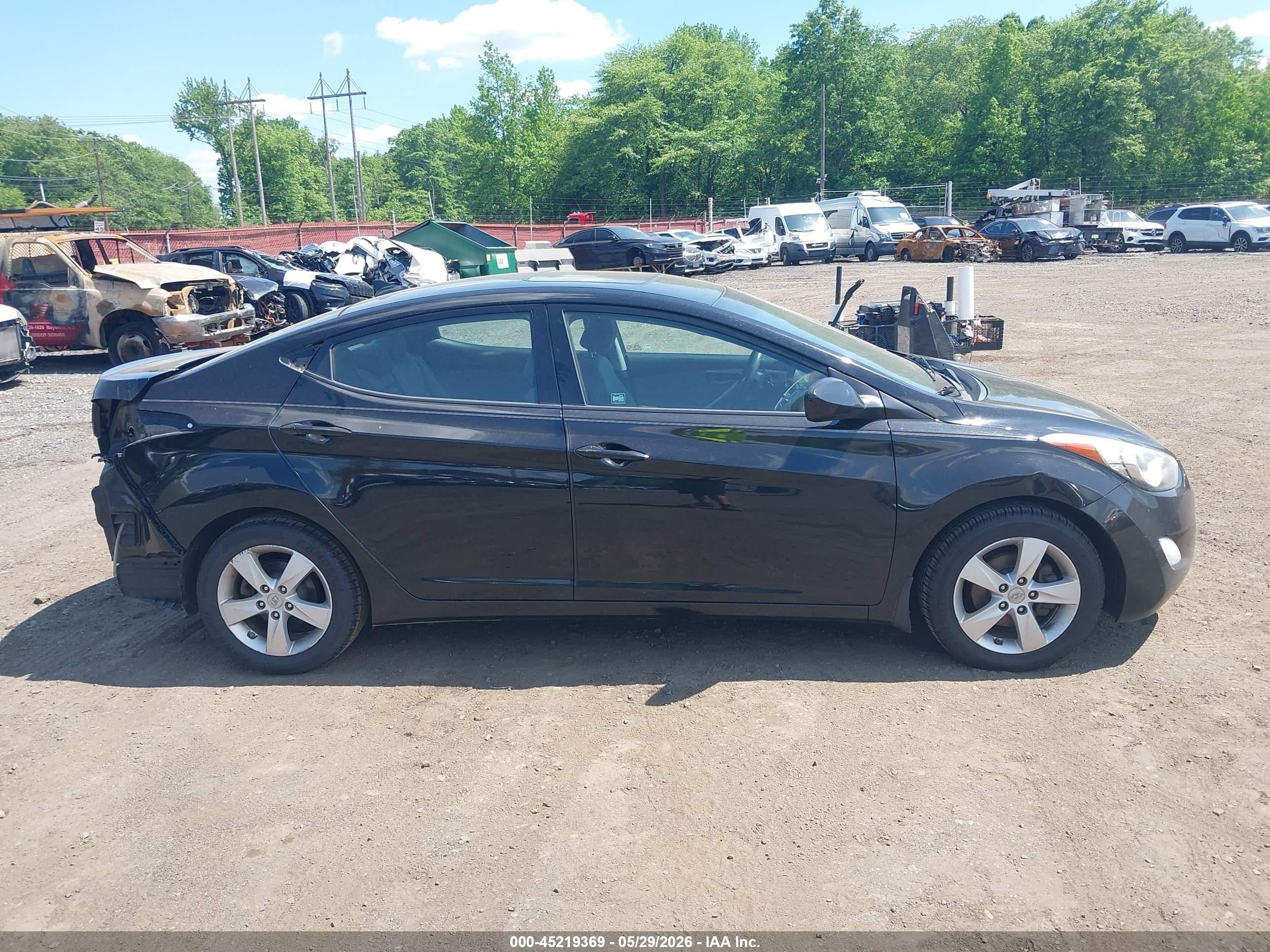 2013 Hyundai Elantra Gls Черный vin: 5NPDH4AE9DH413474