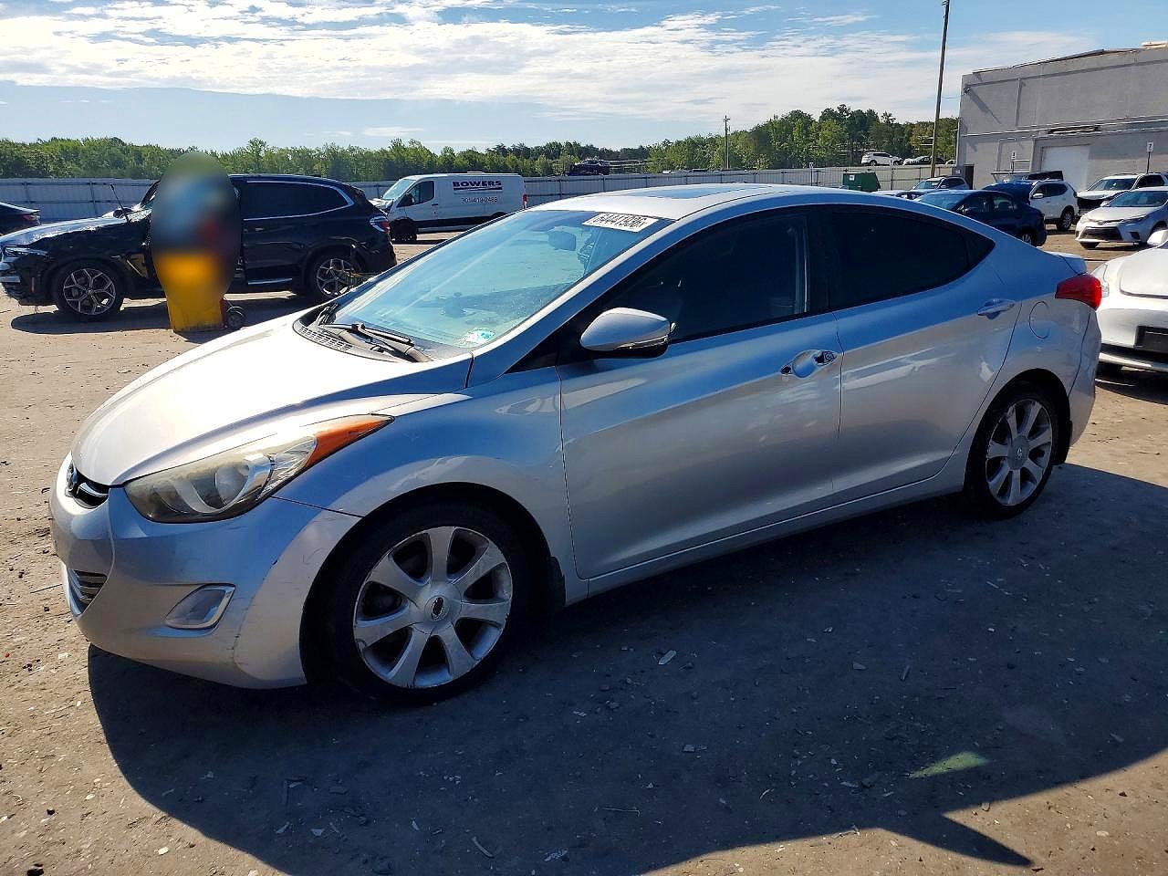 2013 Hyundai Elantra Limited Silver vin: 5NPDH4AE9DH421316