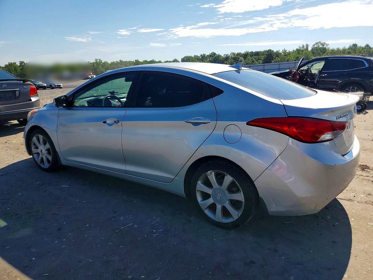 2013 Hyundai Elantra Limited Silver vin: 5NPDH4AE9DH421316