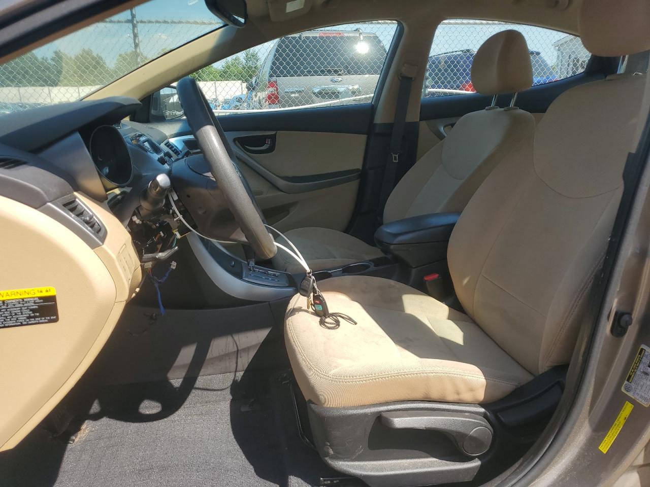 2013 Hyundai Elantra Gls   Tan vin: 5NPDH4AE9DH444482