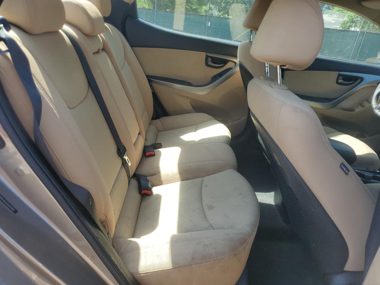2013 Hyundai Elantra Gls   Tan vin: 5NPDH4AE9DH444482