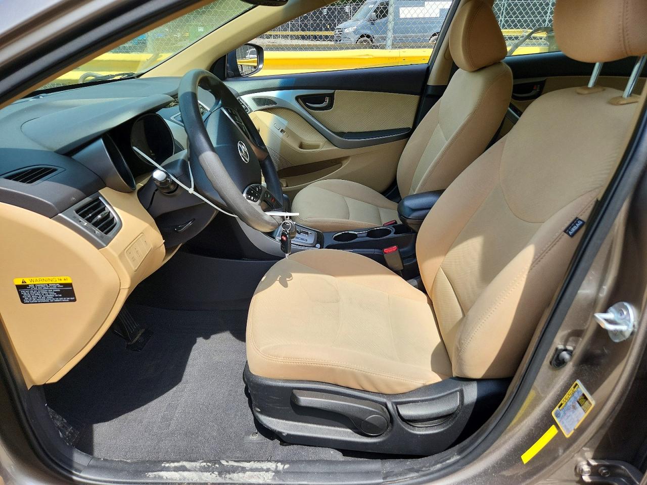 2013 Hyundai Elantra Gls Tan vin: 5NPDH4AE9DH444482