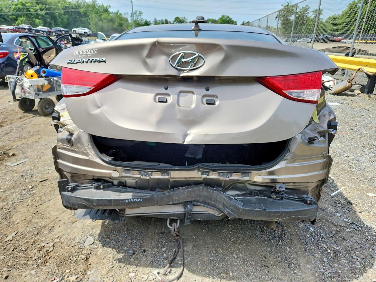 2013 Hyundai Elantra Gls Tan vin: 5NPDH4AE9DH444482