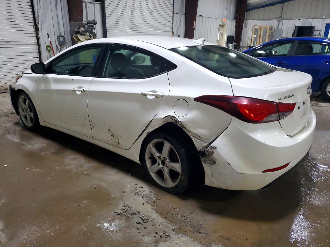 2014 Hyundai Elantra Se Белый vin: 5NPDH4AE9EH456956