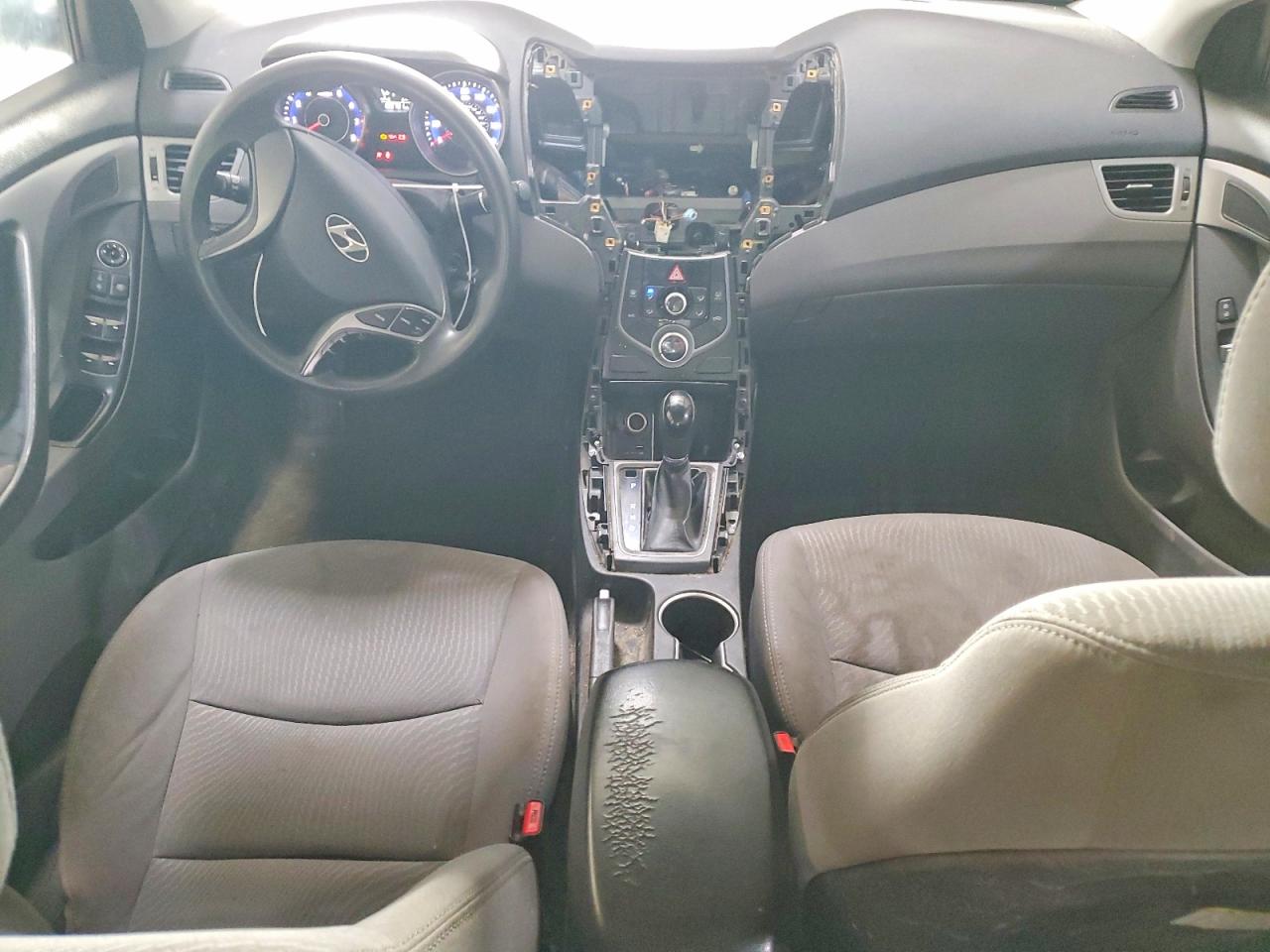 2014 Hyundai Elantra Se Белый vin: 5NPDH4AE9EH456956
