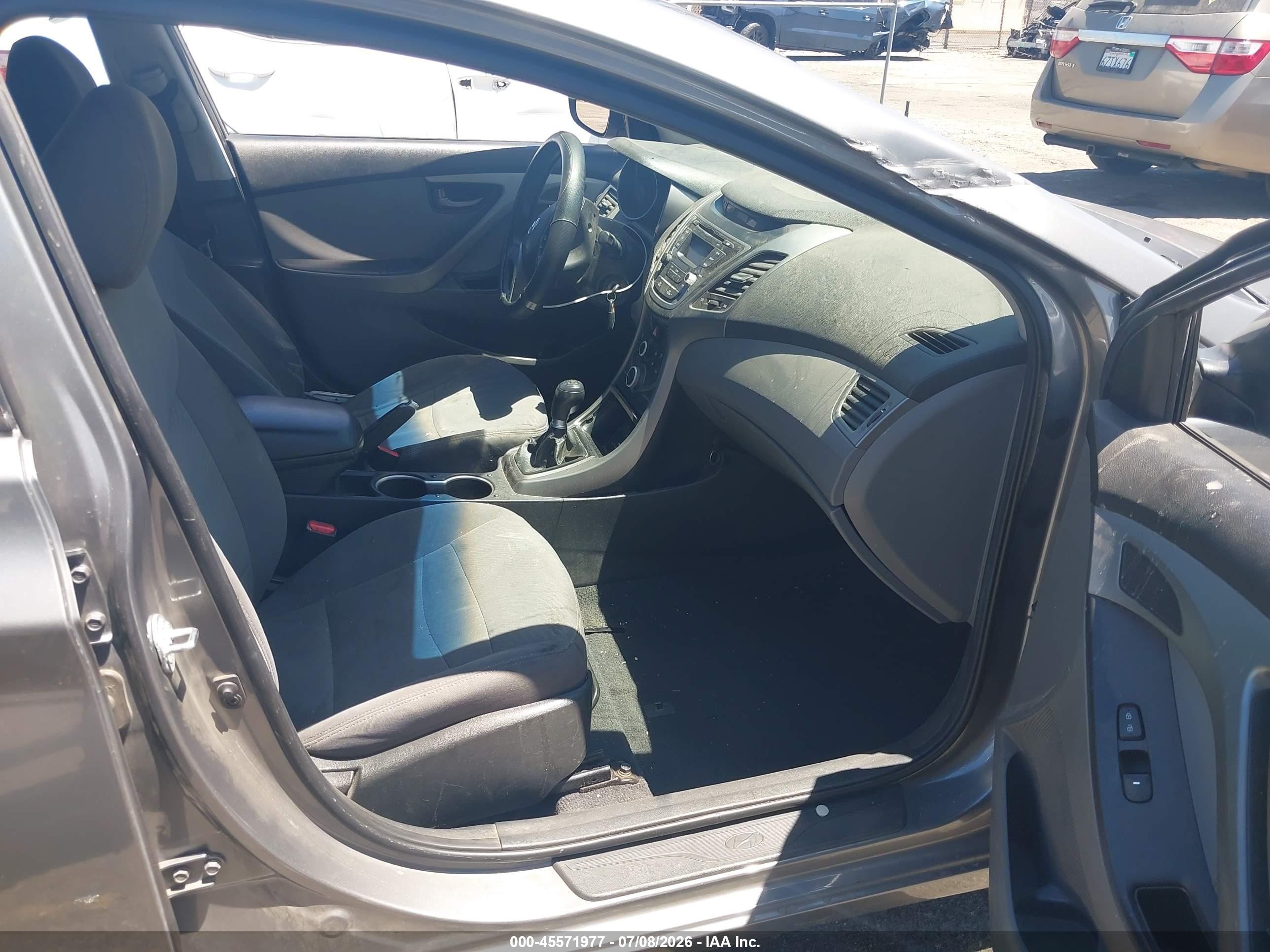 2014 Hyundai Elantra Se Silver vin: 5NPDH4AE9EH463468