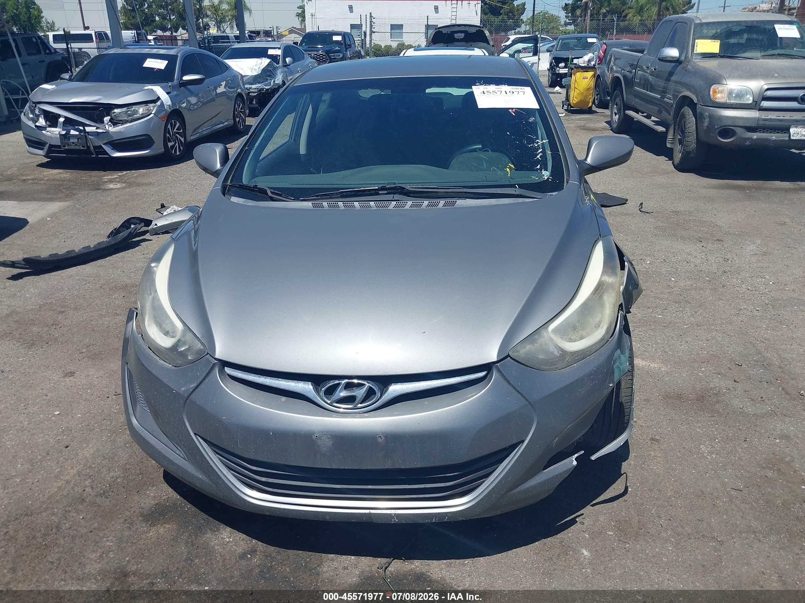 2014 Hyundai Elantra Se Silver vin: 5NPDH4AE9EH463468