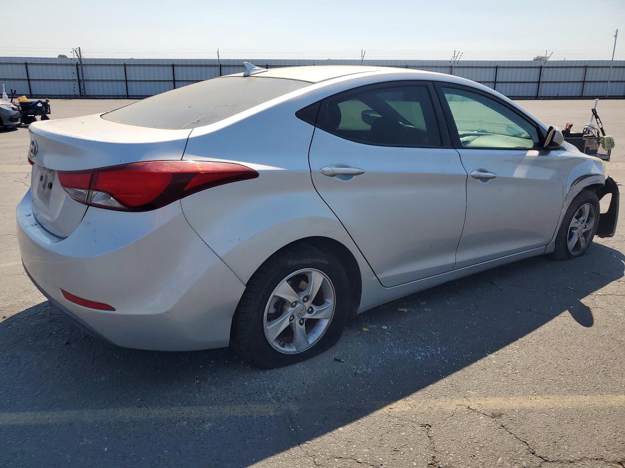 2014 Hyundai Elantra Se Silver vin: 5NPDH4AE9EH464071
