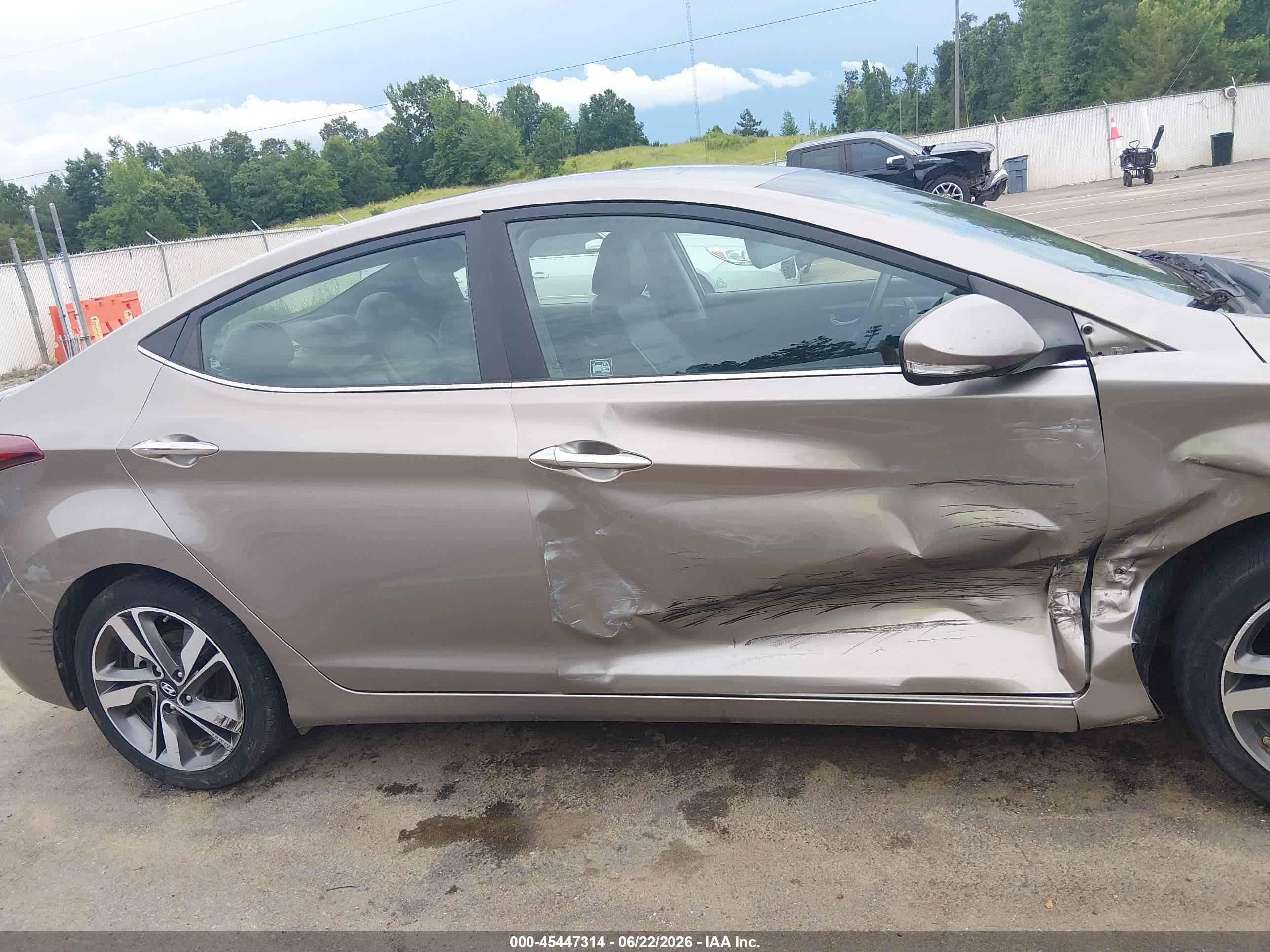 2014 Hyundai Elantra Limited Серый vin: 5NPDH4AE9EH464104