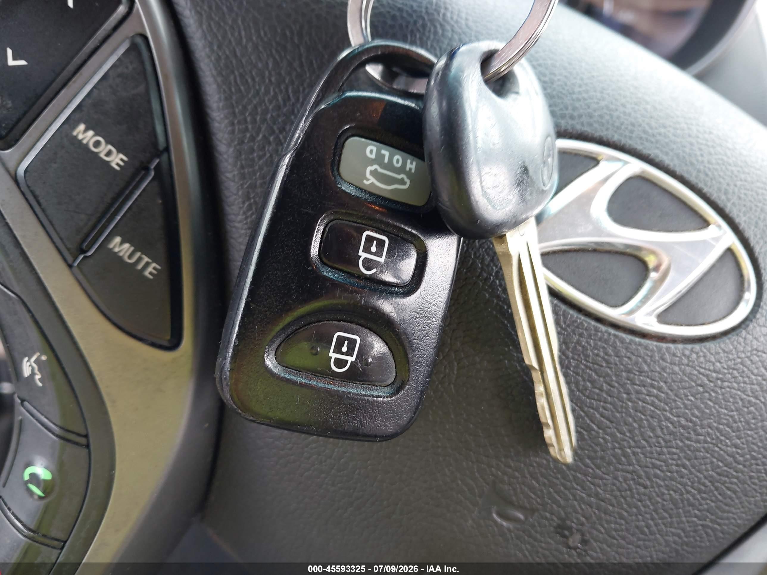 2014 Hyundai Elantra Se Red vin: 5NPDH4AE9EH469206
