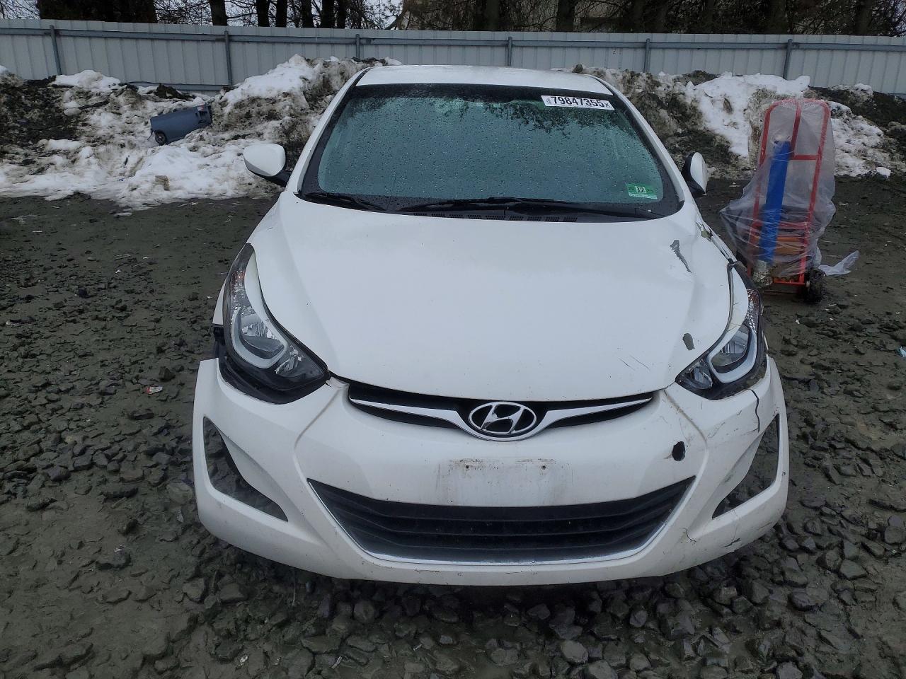 2014 Hyundai Elantra Se White vin: 5NPDH4AE9EH479069