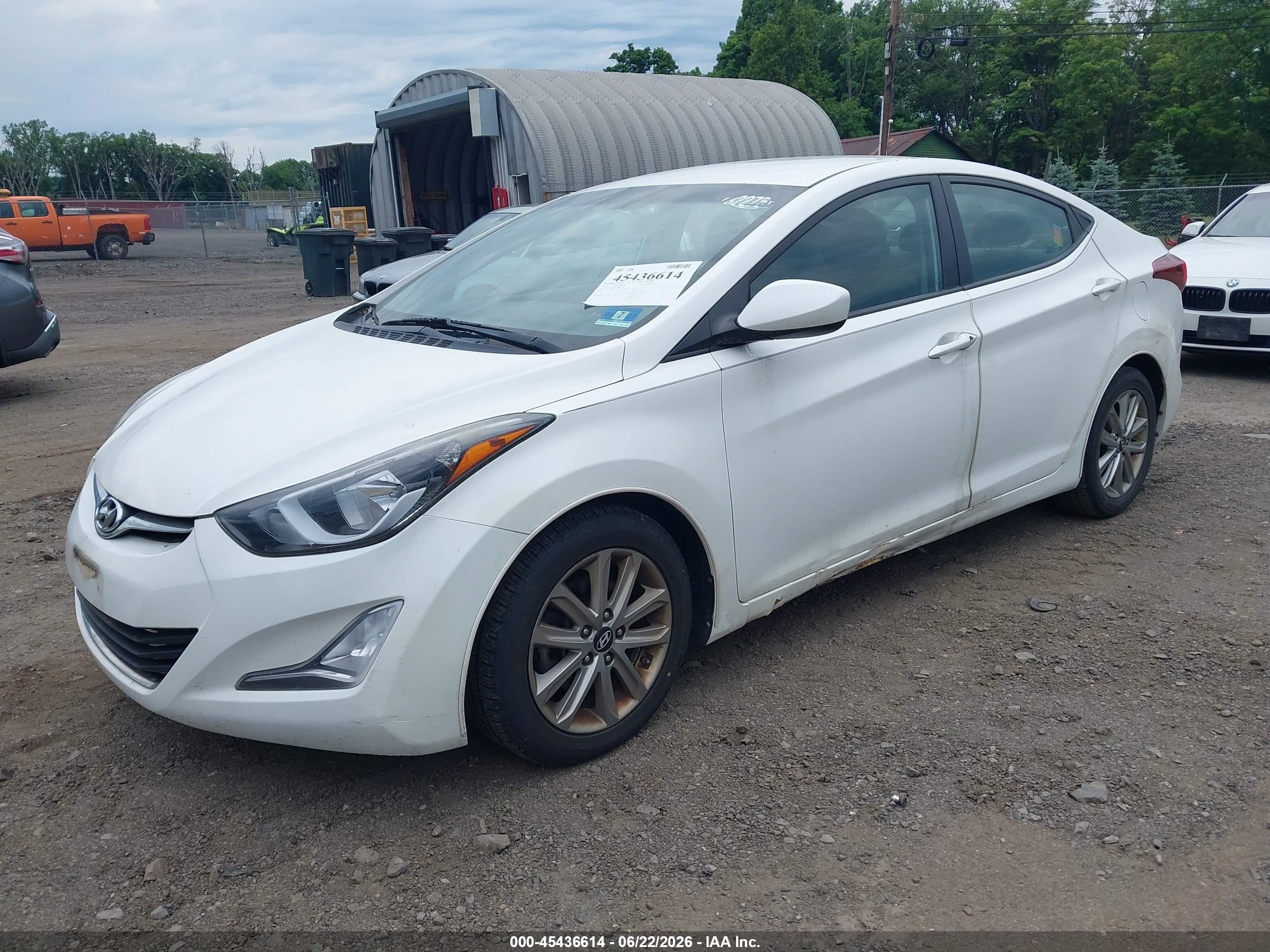 2014 Hyundai Elantra Se White vin: 5NPDH4AE9EH487379