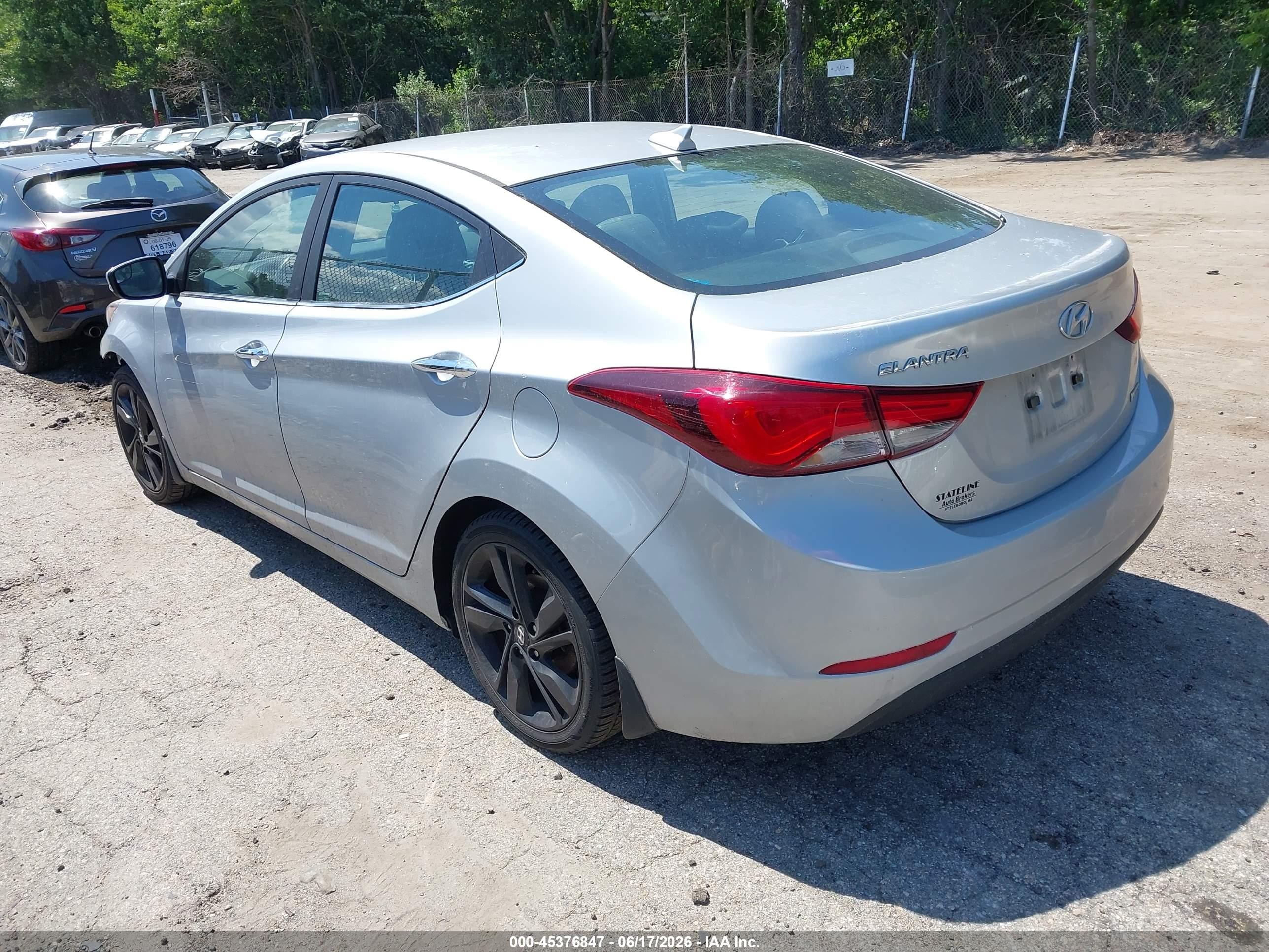 2014 Hyundai Elantra Limited Silver vin: 5NPDH4AE9EH488208
