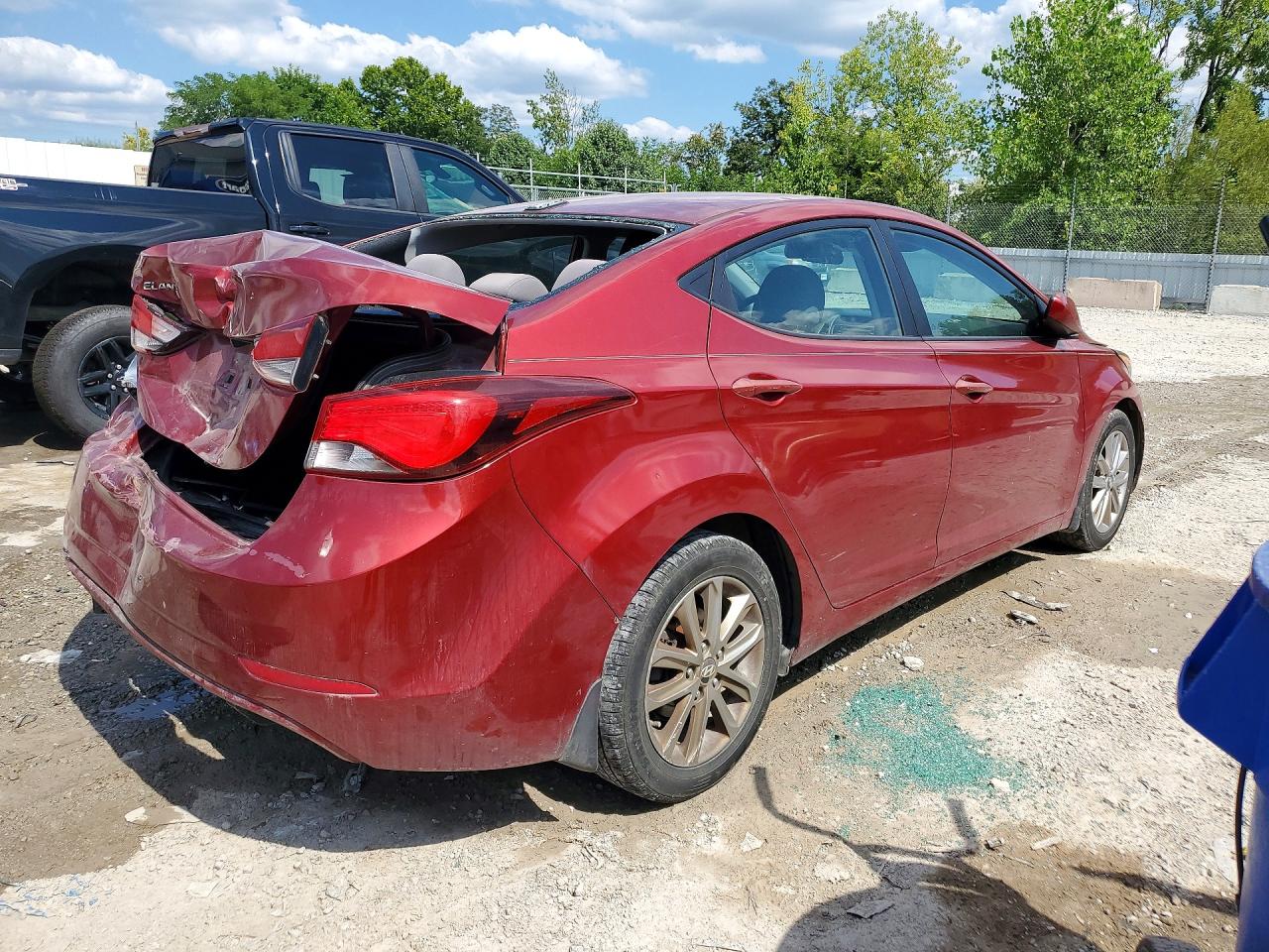 2014 Hyundai Elantra Se Maroon vin: 5NPDH4AE9EH495269