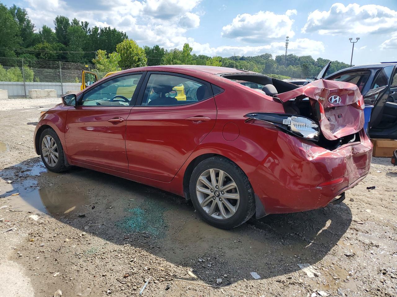 2014 Hyundai Elantra Se Maroon vin: 5NPDH4AE9EH495269