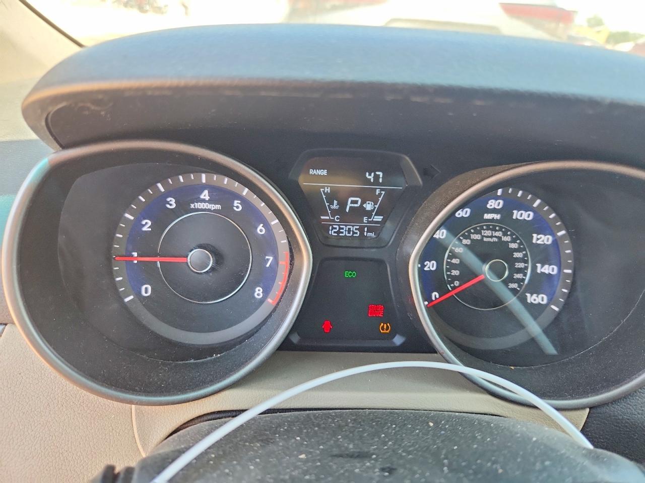 2014 Hyundai Elantra Se Silver vin: 5NPDH4AE9EH502625