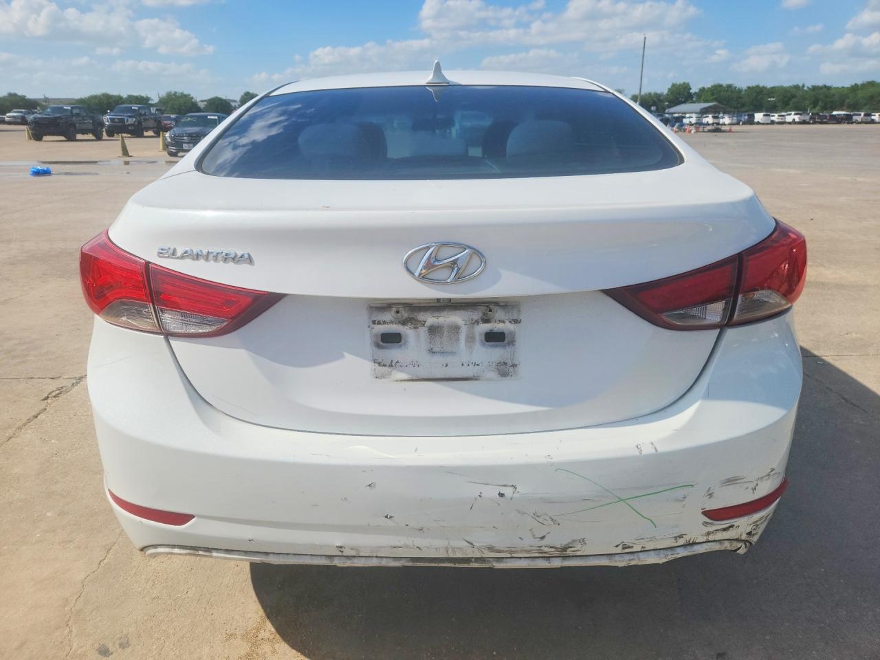 2014 Hyundai Elantra Se White vin: 5NPDH4AE9EH510594