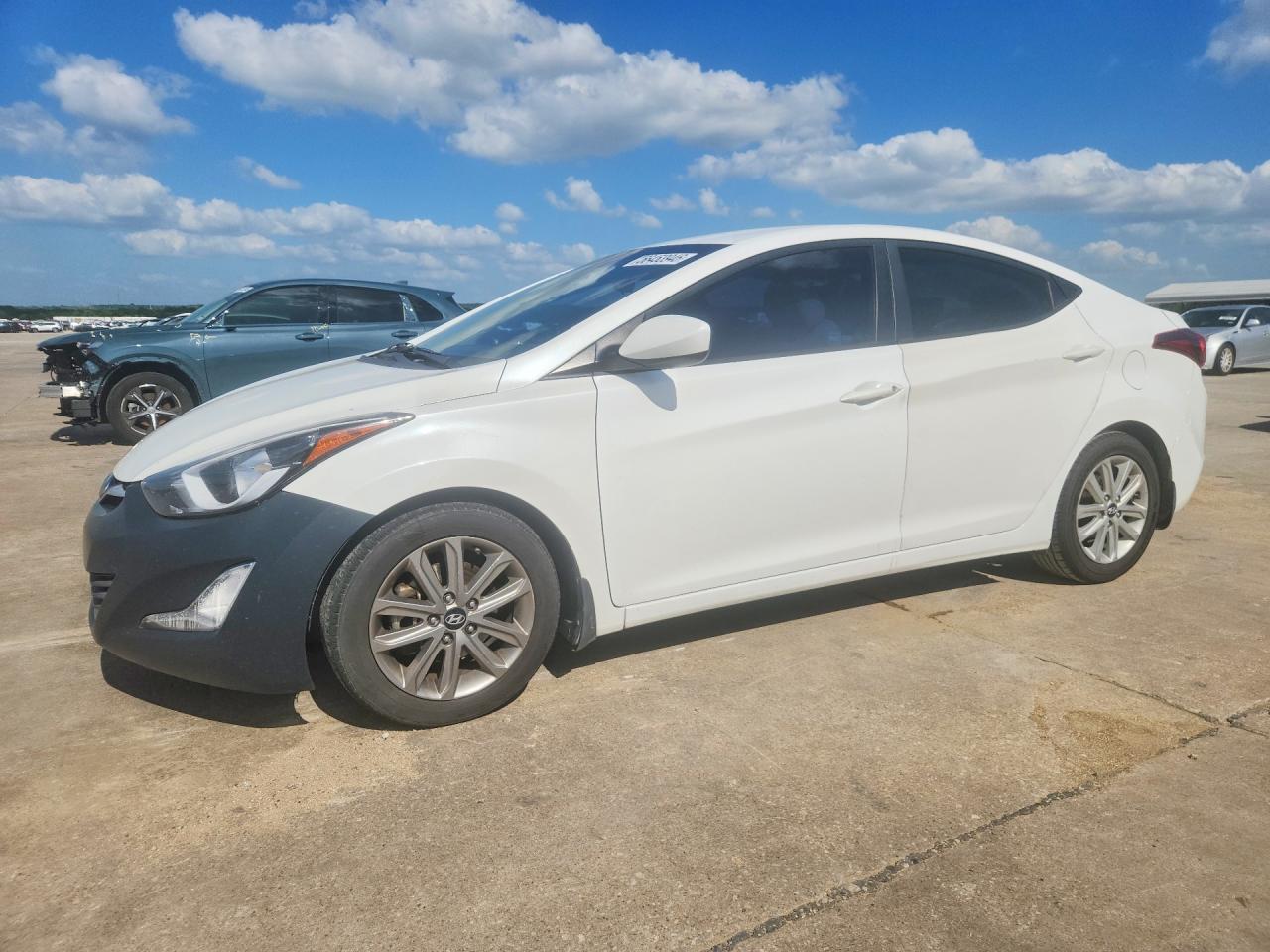 2014 Hyundai Elantra Se White vin: 5NPDH4AE9EH510594