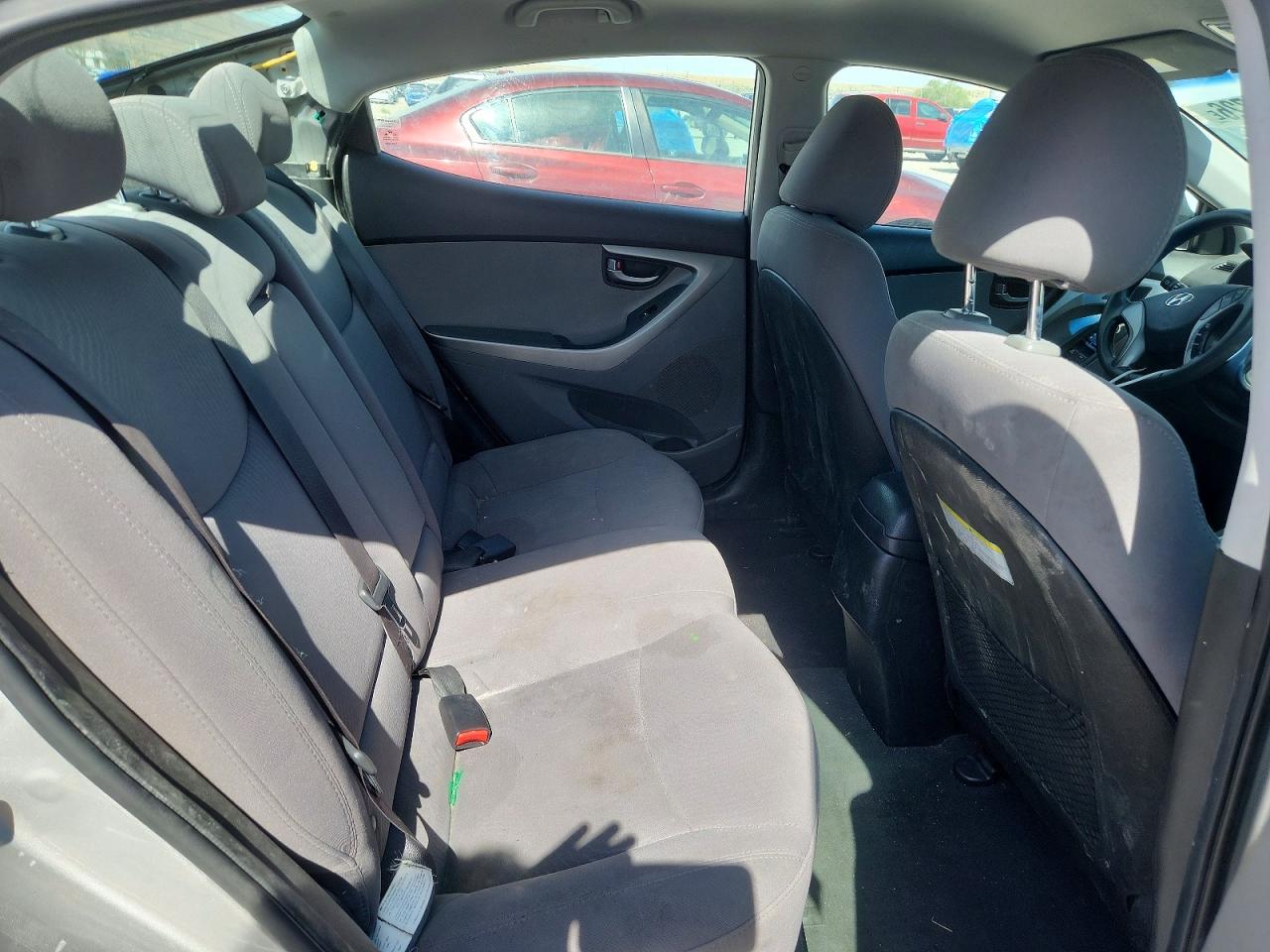 2014 Hyundai Elantra Se Silver vin: 5NPDH4AE9EH516783