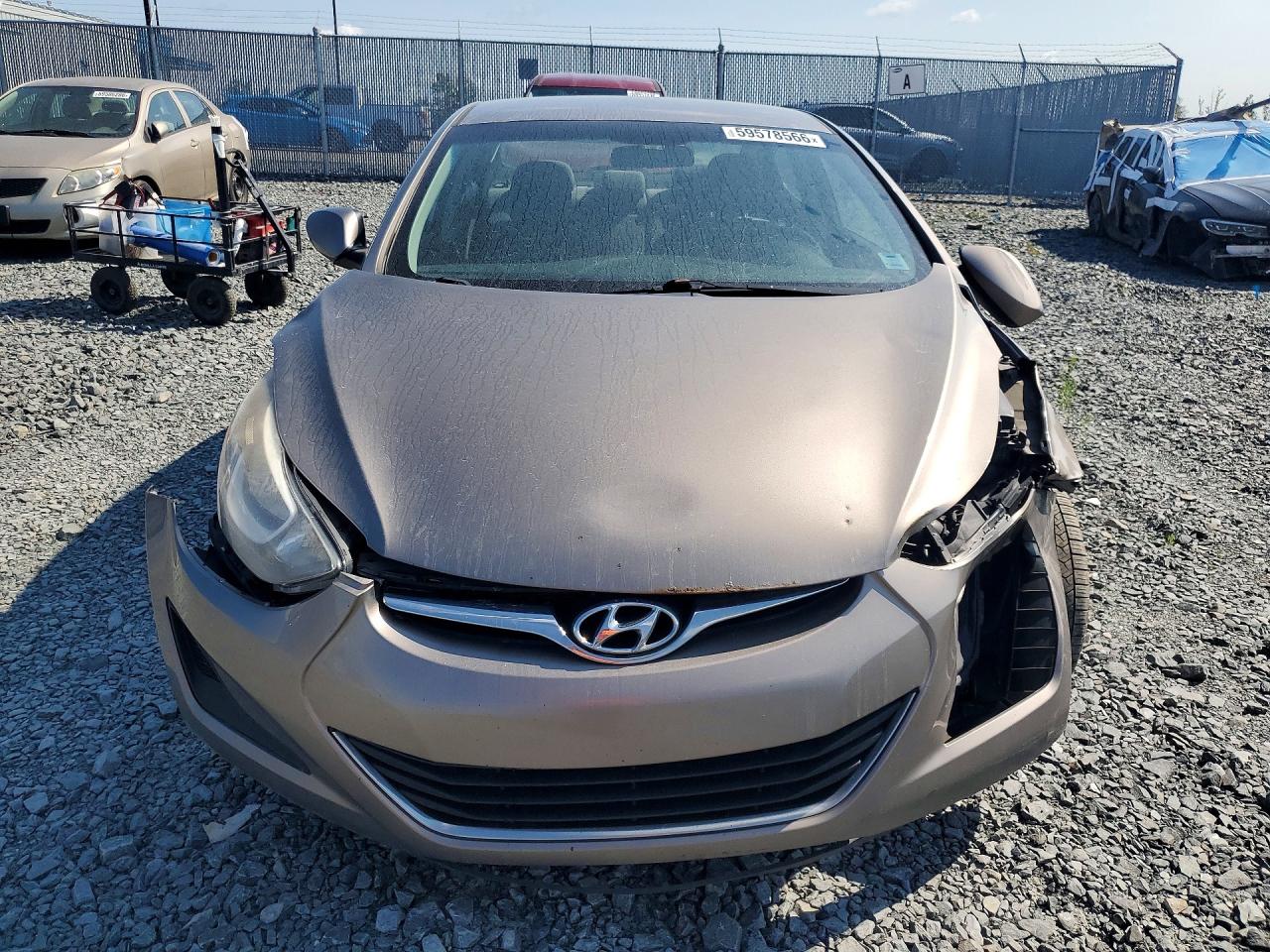 2014 Hyundai Elantra Se Brown vin: 5NPDH4AE9EH527721