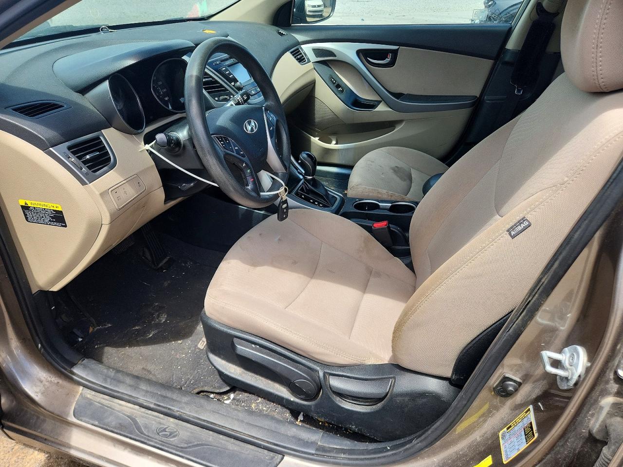 2014 Hyundai Elantra Se Beige vin: 5NPDH4AE9EH530344