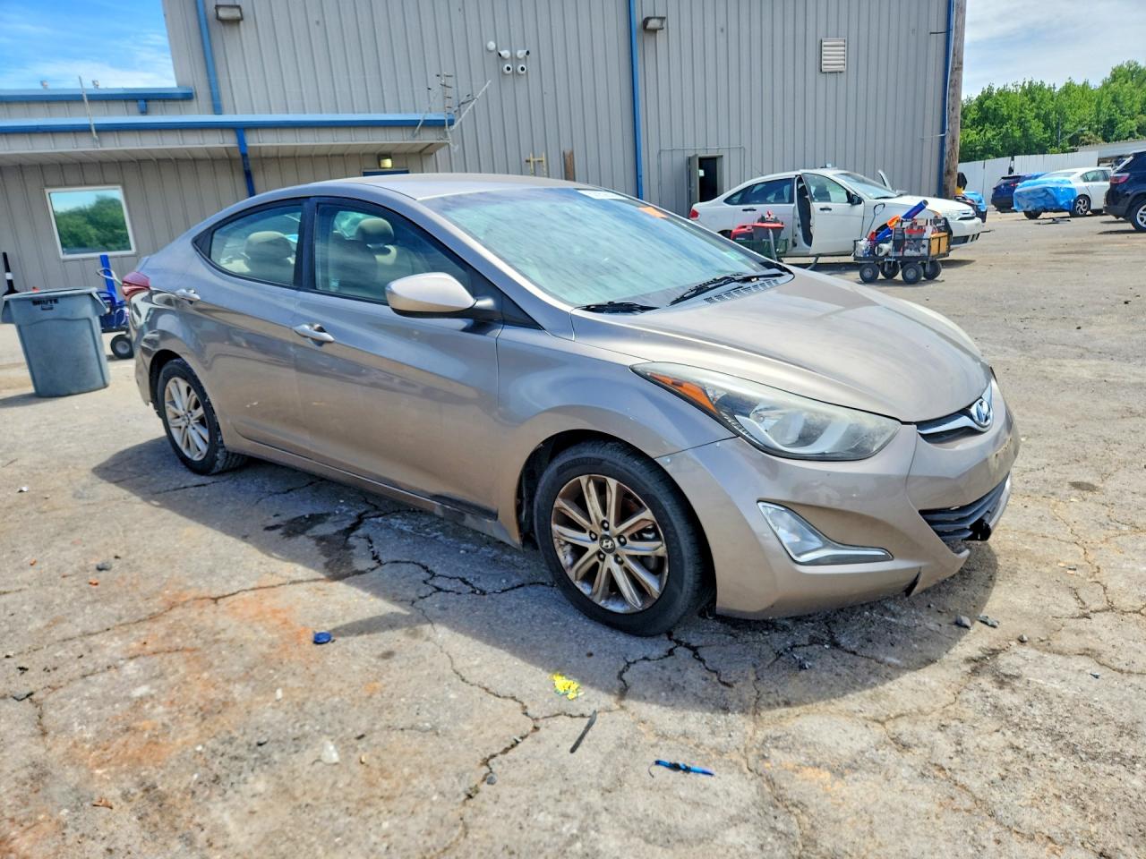 2014 Hyundai Elantra Se Beige vin: 5NPDH4AE9EH530344